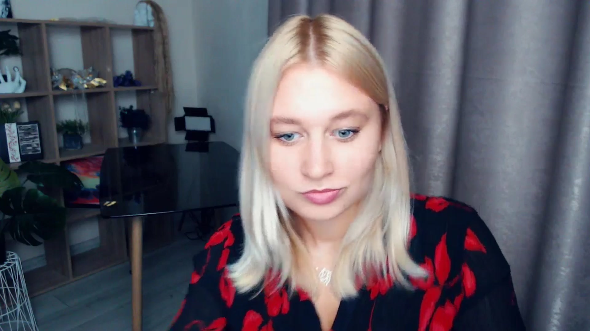 Gallery image thumbnail from Kukla_kolduna's myfreecams stream on, 10/23/2025, 16:26 image 15 of 20