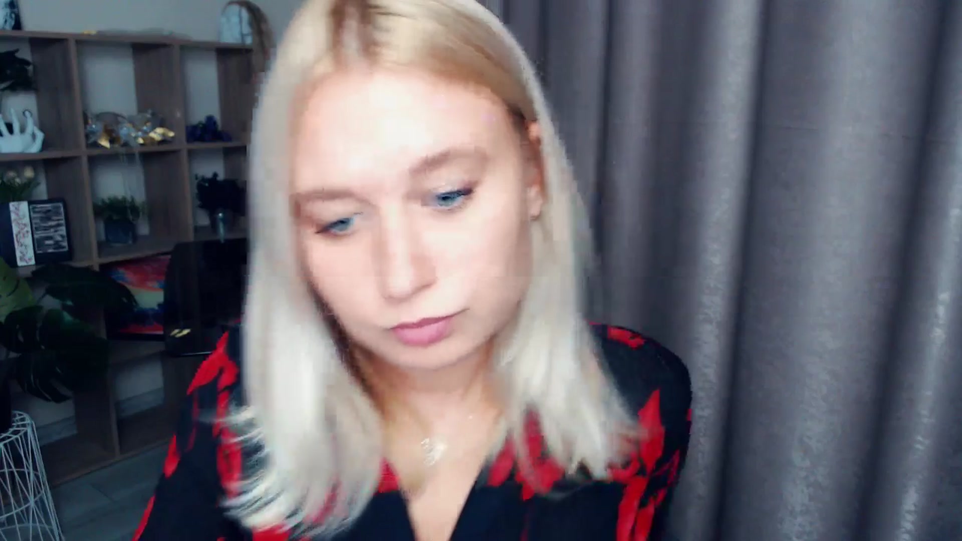 Gallery image thumbnail from Kukla_kolduna's myfreecams stream on, 10/23/2025, 16:26 image 17 of 20