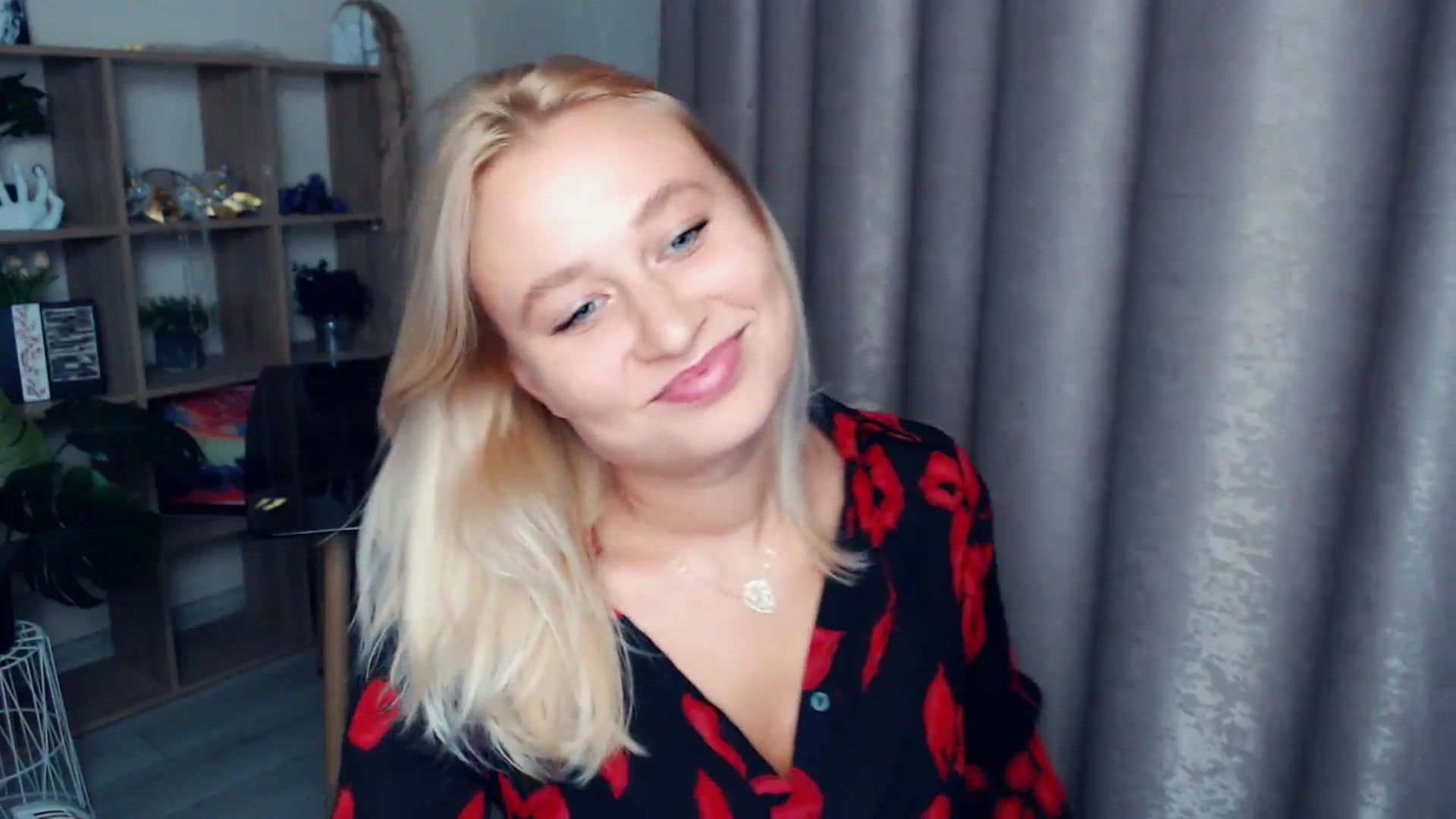 Gallery image thumbnail from Kukla_kolduna's myfreecams stream on, 10/23/2025, 18:04 image 16 of 20