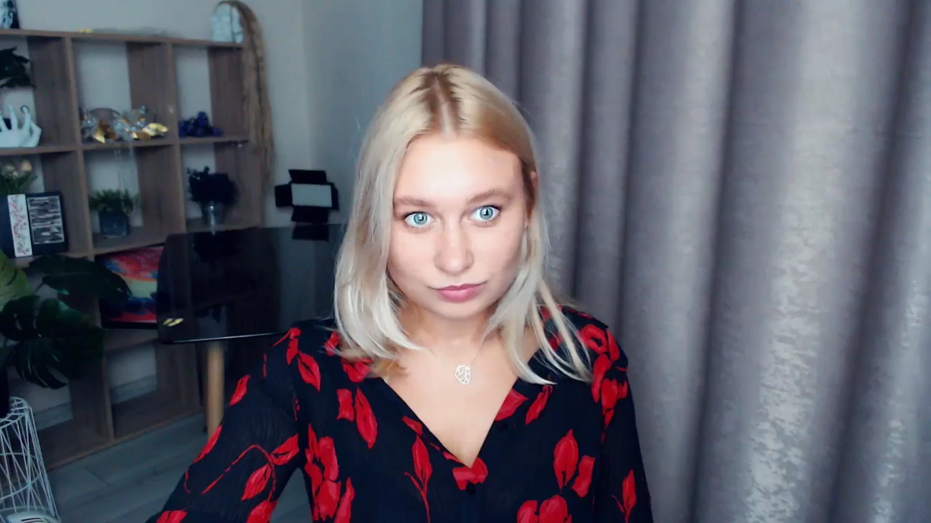 Gallery image thumbnail from Kukla_kolduna's myfreecams stream on, 10/23/2025, 18:04 image 18 of 20
