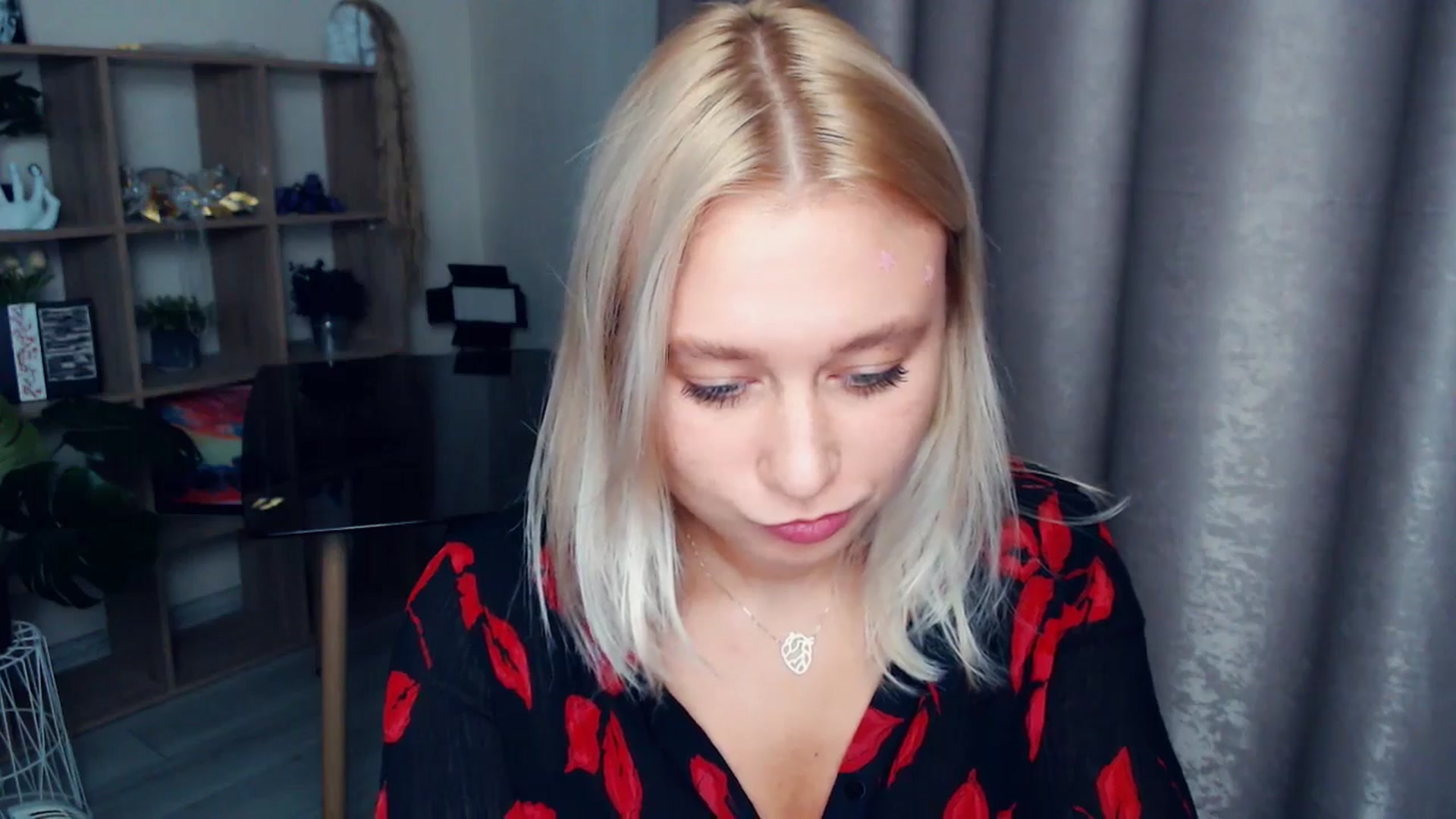 Gallery image thumbnail from Kukla_kolduna's myfreecams stream on, 10/23/2025, 18:04 image 20 of 20