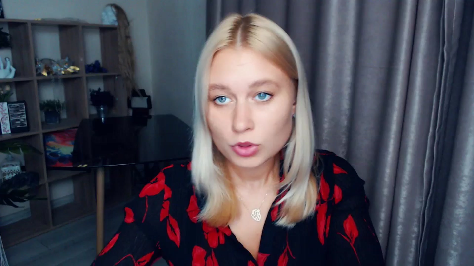 Gallery image thumbnail from Kukla_kolduna's myfreecams stream on, 10/24/2025, 15:07 image 14 of 20