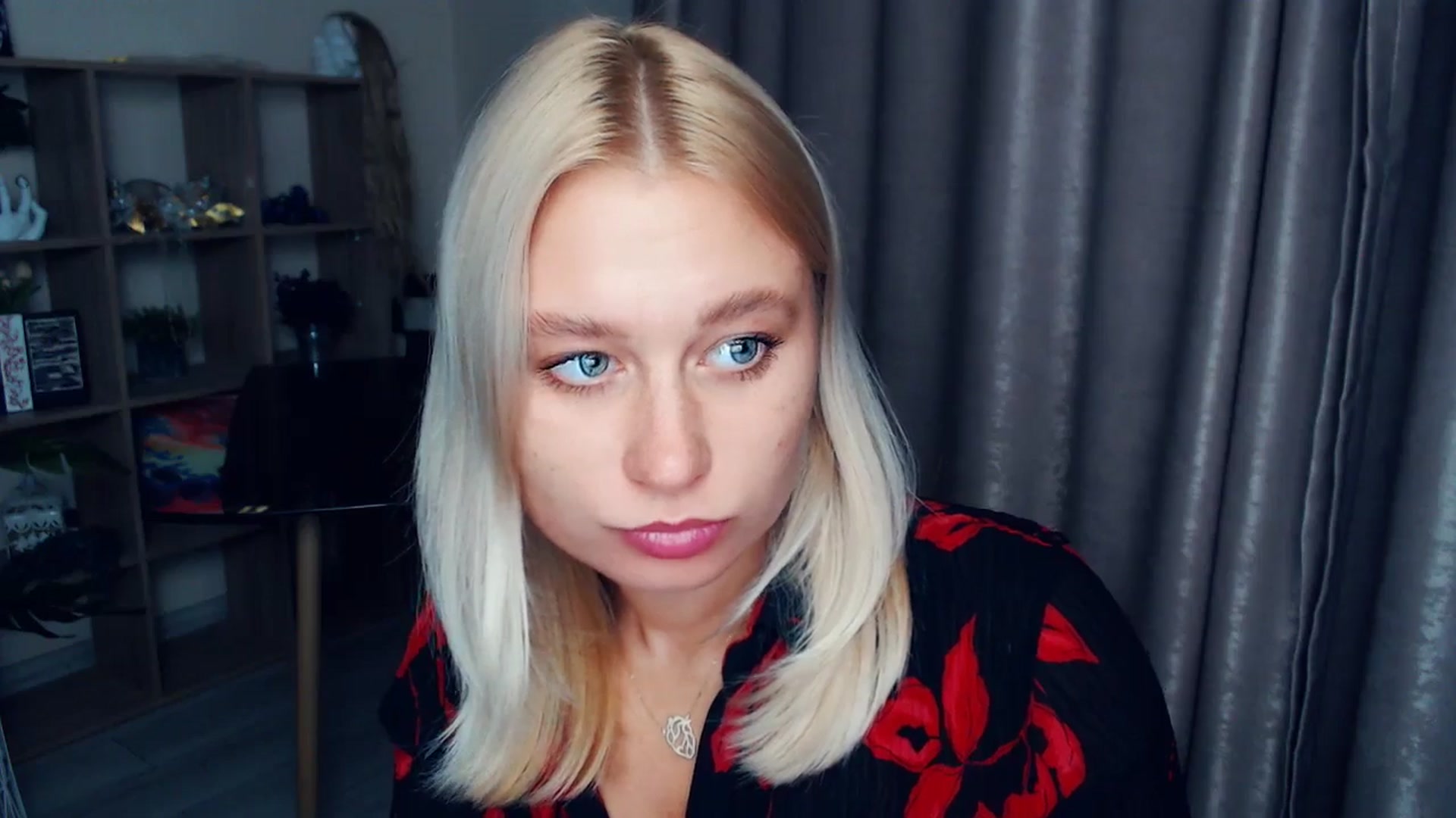 Gallery image thumbnail from Kukla_kolduna's myfreecams stream on, 10/24/2025, 15:07 image 17 of 20