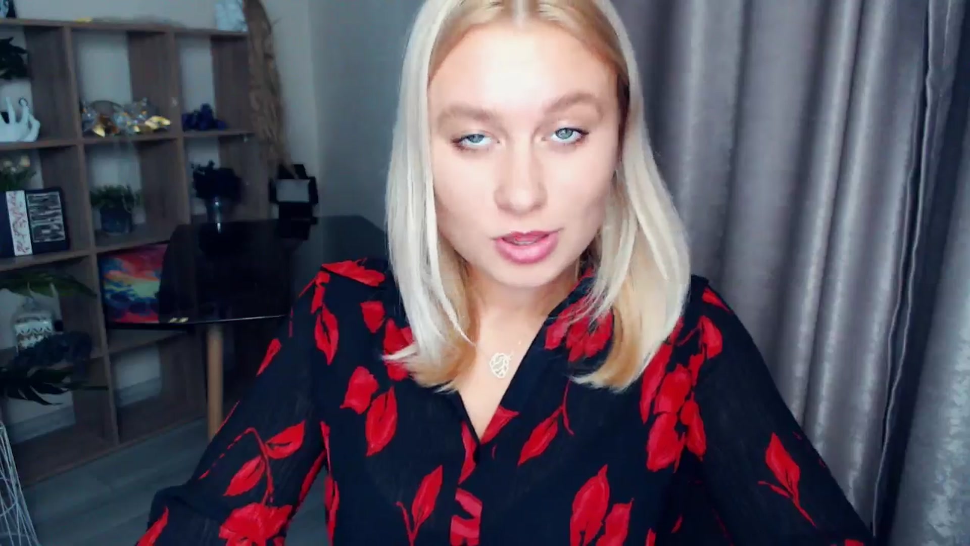 Gallery image thumbnail from Kukla_kolduna's myfreecams stream on, 10/24/2025, 16:59 image 19 of 20