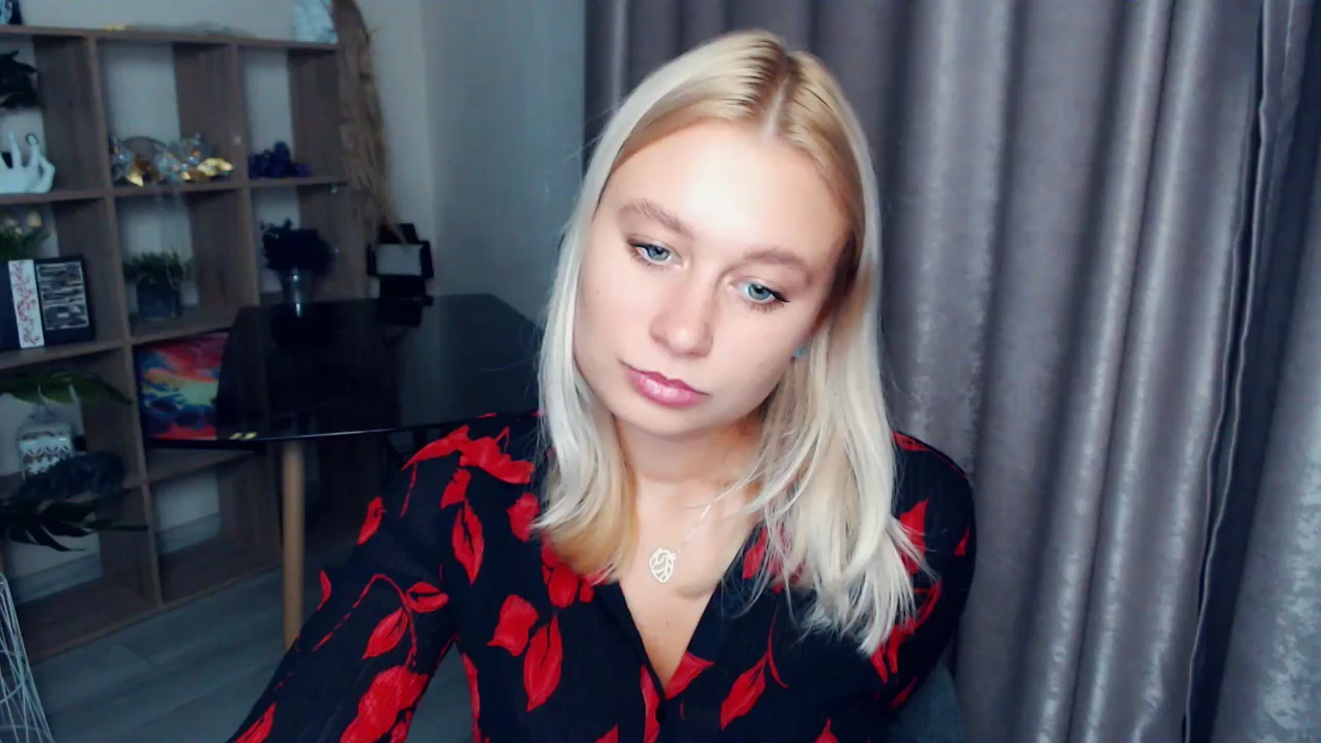 Gallery image thumbnail from Kukla_kolduna's myfreecams stream on, 10/24/2025, 16:59 image 18 of 20