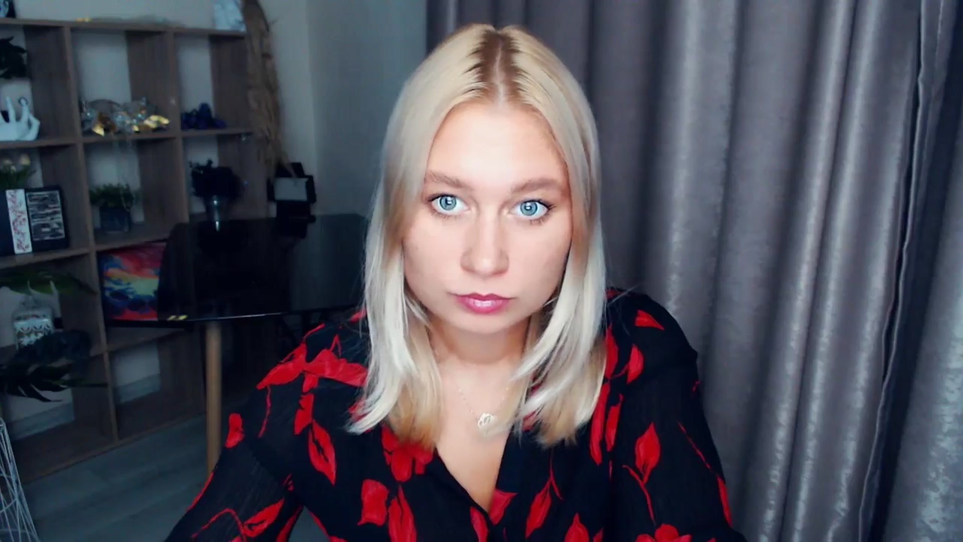 Gallery image thumbnail from Kukla_kolduna's myfreecams stream on, 10/24/2025, 17:53 image 10 of 20