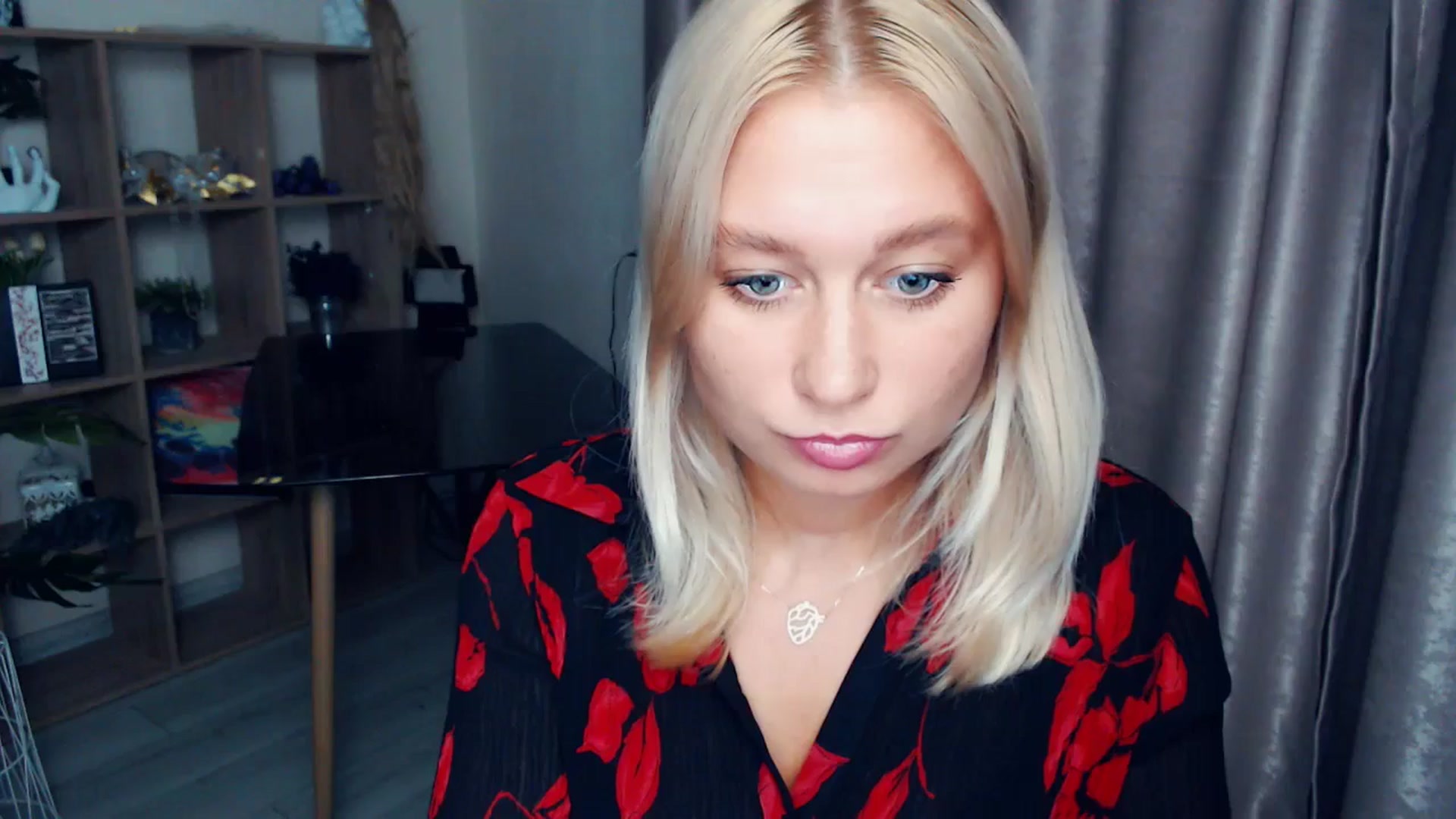 Gallery image thumbnail from Kukla_kolduna's myfreecams stream on, 10/24/2025, 17:53 image 17 of 20