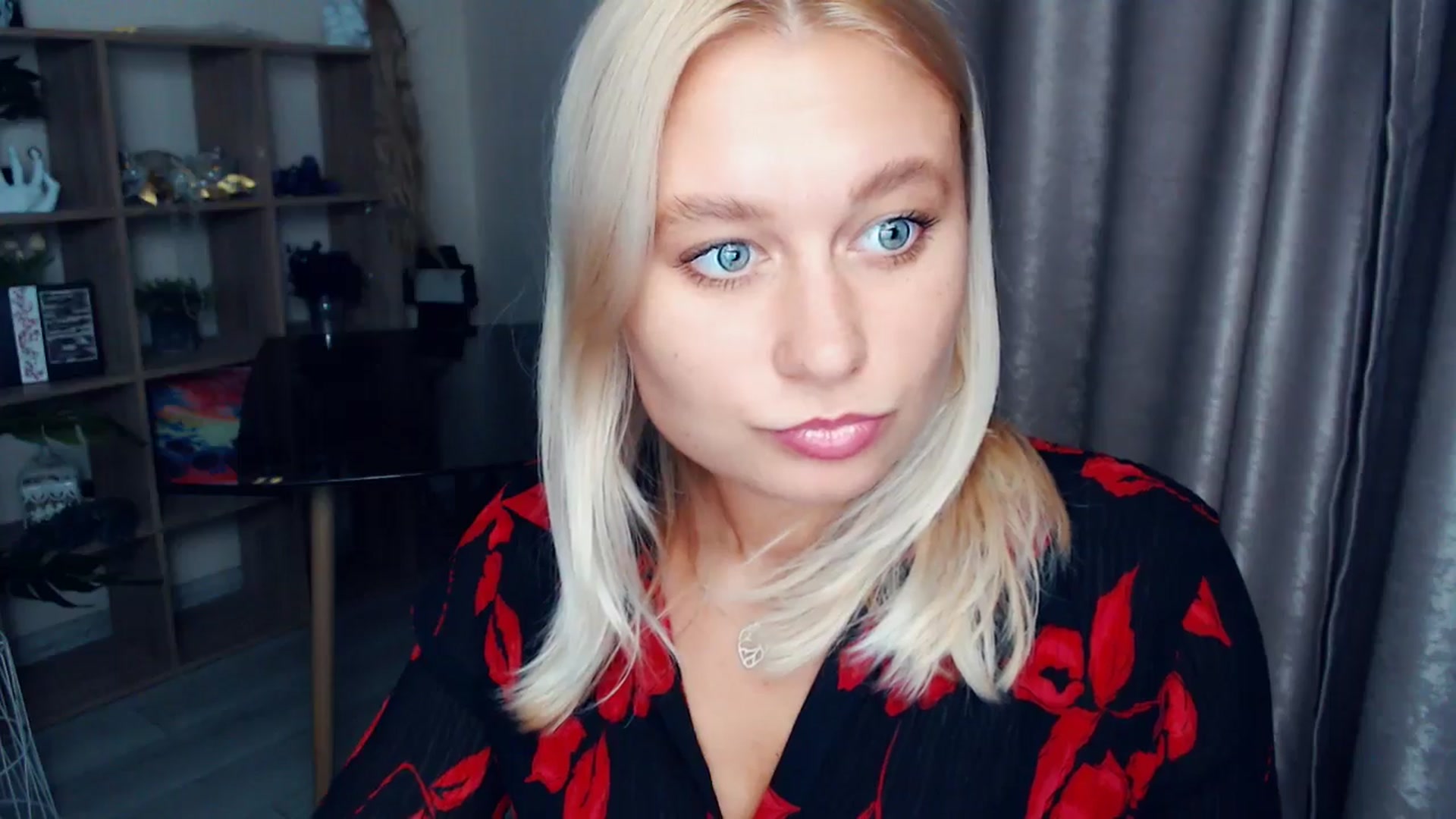 Gallery image thumbnail from Kukla_kolduna's myfreecams stream on, 10/24/2025, 17:53 image 18 of 20
