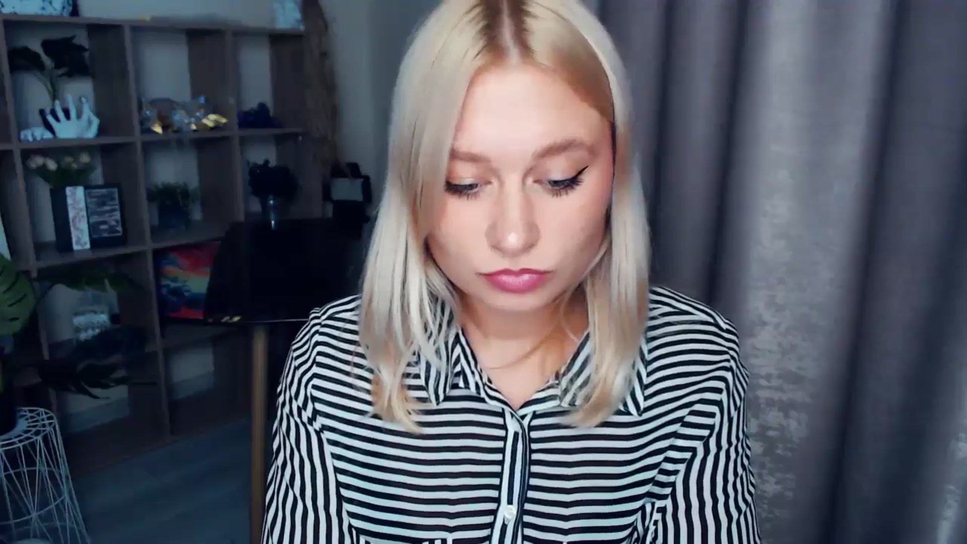 Gallery image thumbnail from Kukla_kolduna's myfreecams stream on, 10/25/2025, 14:55 image 20 of 20