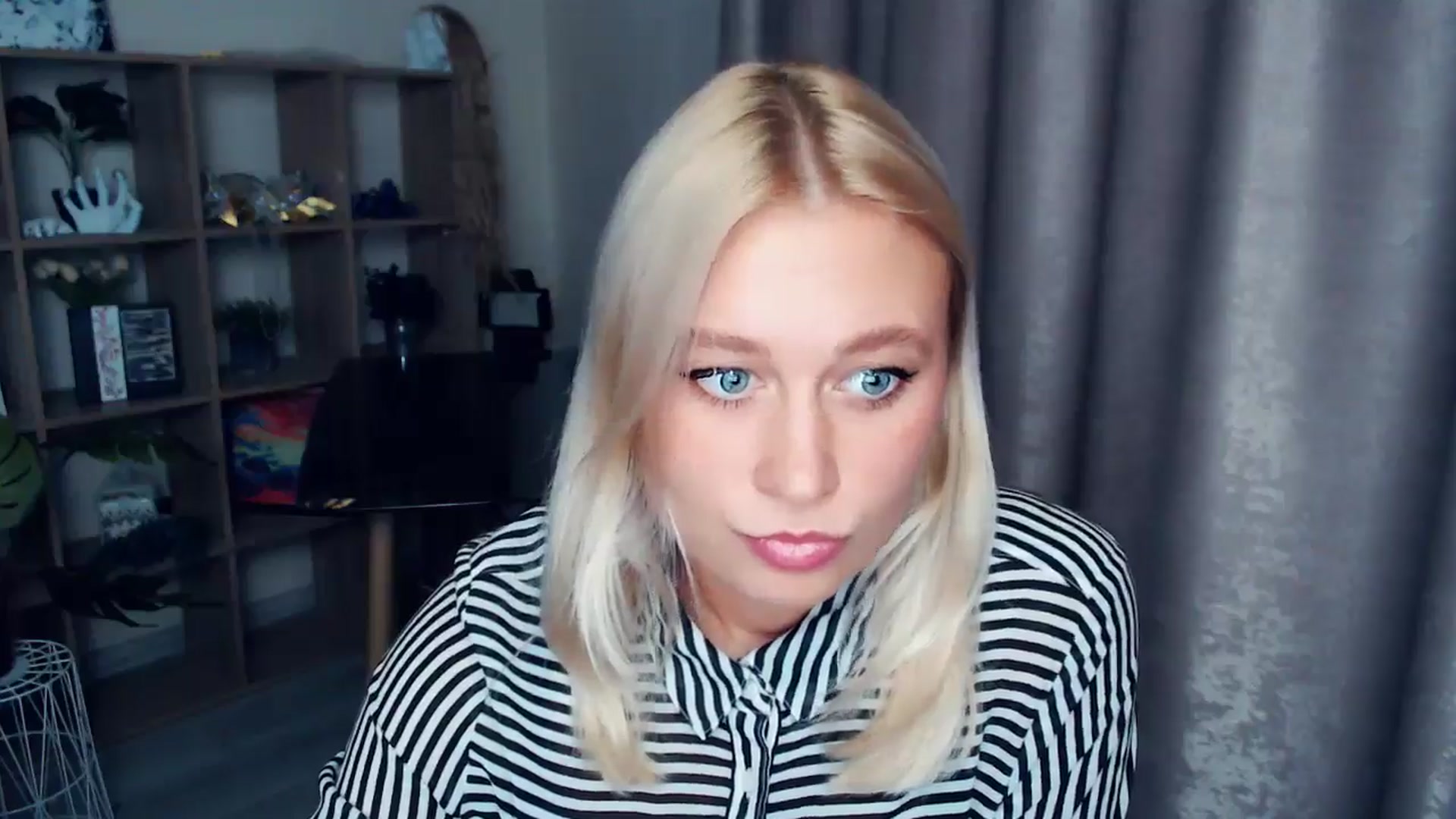 Gallery image thumbnail from Kukla_kolduna's myfreecams stream on, 10/25/2025, 18:16 image 8 of 20