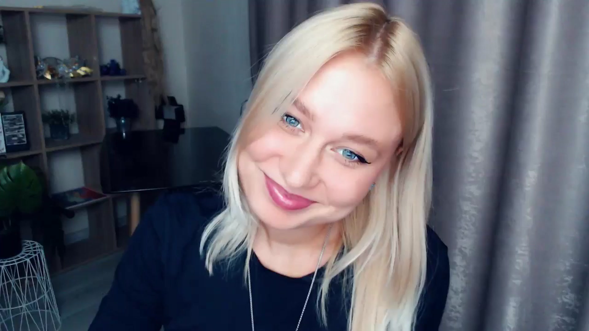 Gallery image thumbnail from Kukla_kolduna's myfreecams stream on, 10/26/2025, 17:27 image 17 of 20