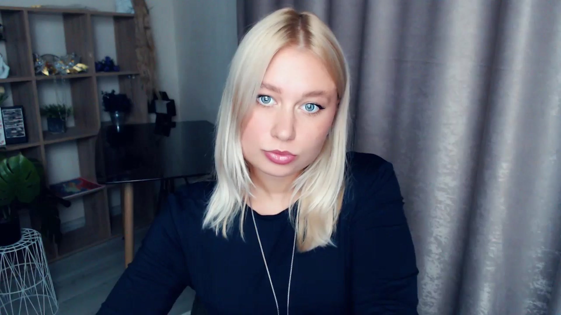 Gallery image thumbnail from Kukla_kolduna's myfreecams stream on, 10/26/2025, 17:27 image 10 of 20