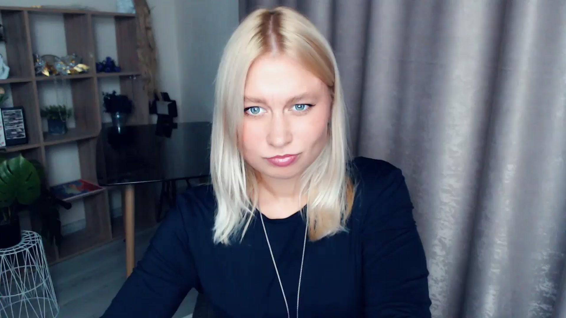 Gallery image thumbnail from Kukla_kolduna's myfreecams stream on, 10/26/2025, 17:27 image 13 of 20