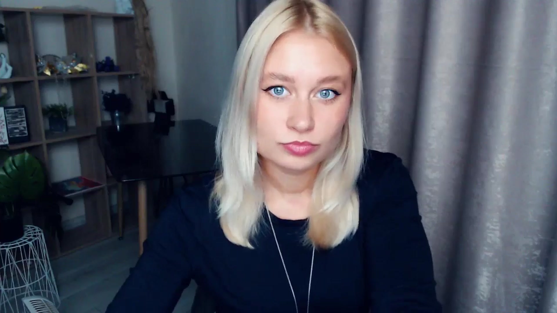 Gallery image thumbnail from Kukla_kolduna's myfreecams stream on, 10/26/2025, 19:23 image 4 of 20
