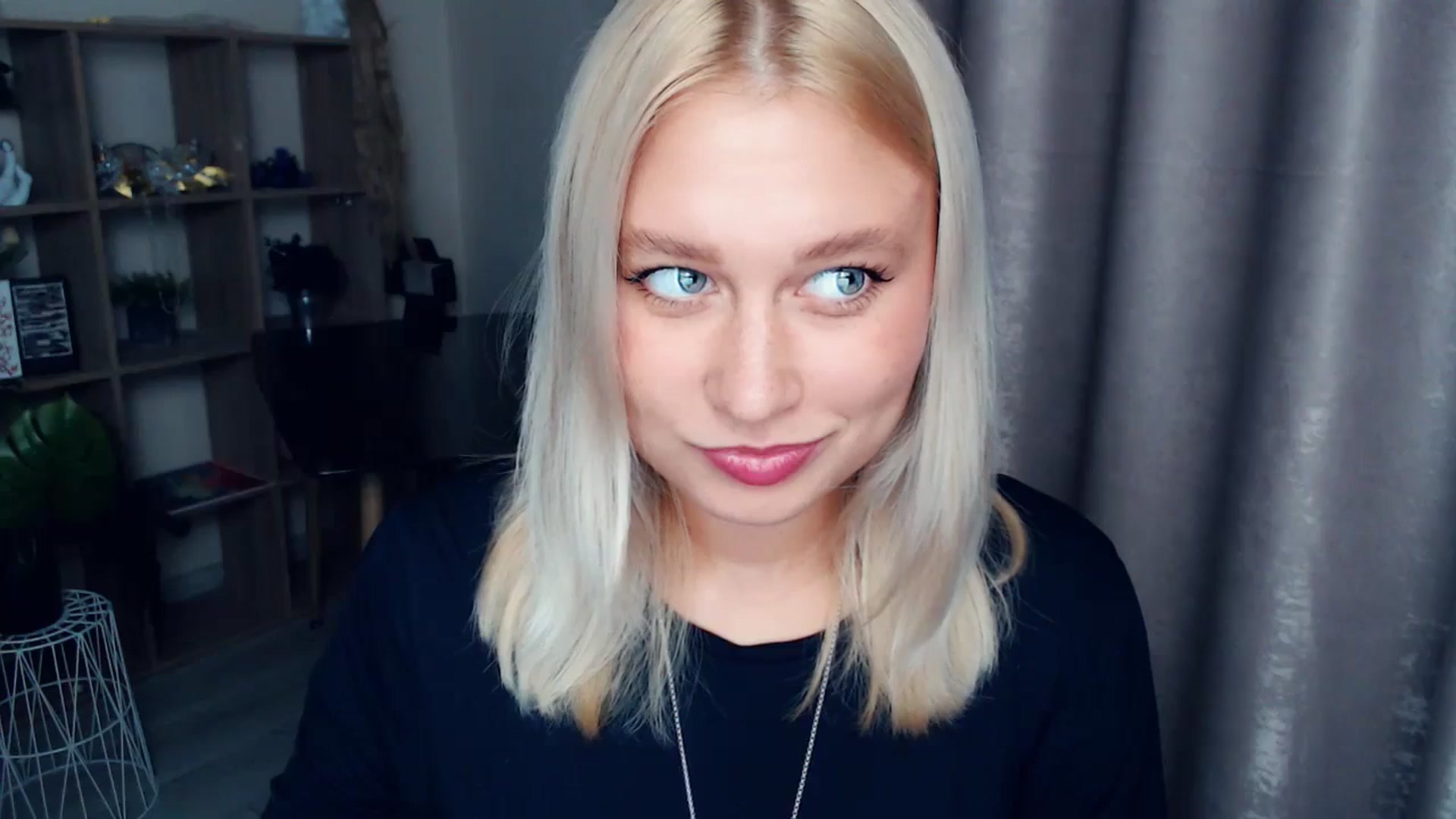 Gallery image thumbnail from Kukla_kolduna's myfreecams stream on, 10/26/2025, 19:23 image 12 of 20