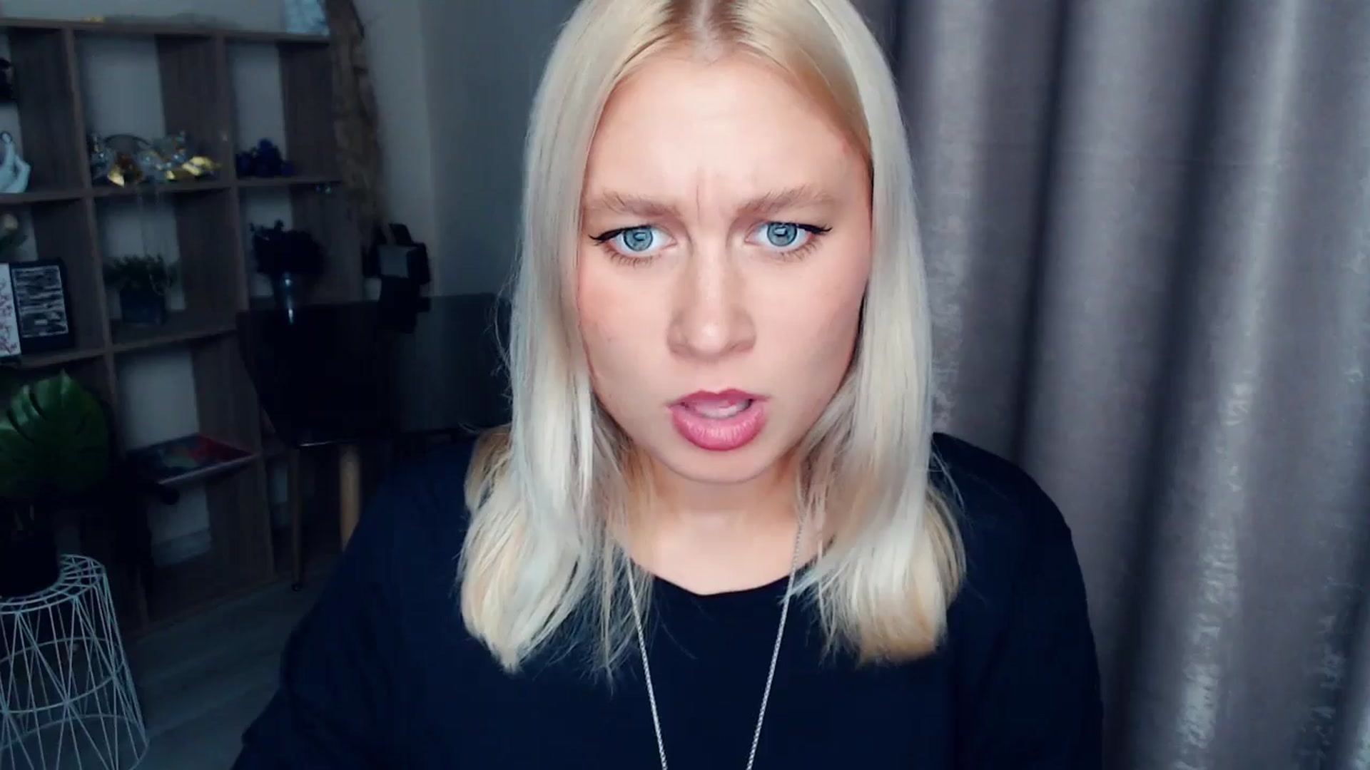 Gallery image thumbnail from Kukla_kolduna's myfreecams stream on, 10/26/2025, 19:23 image 14 of 20