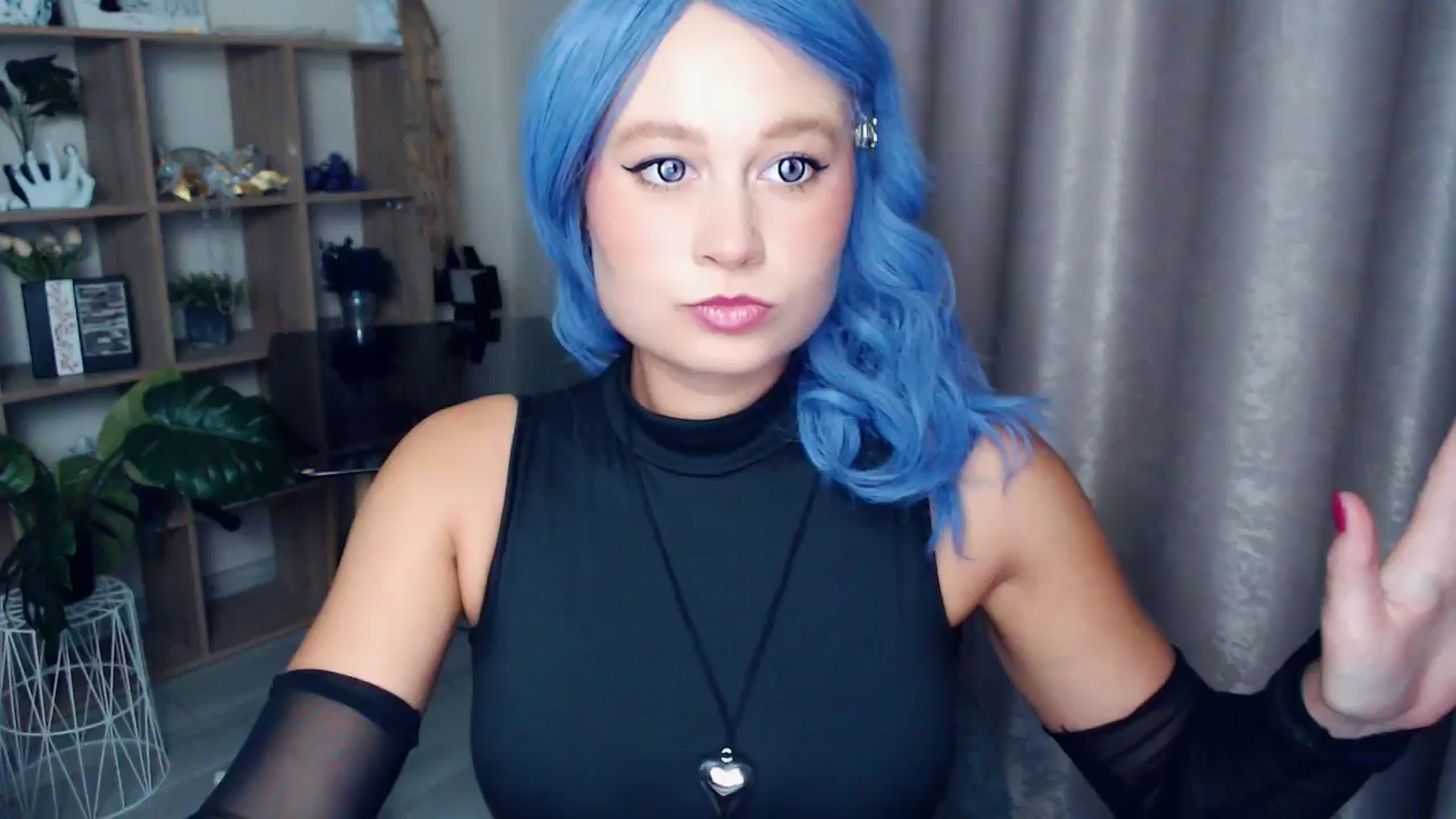 Gallery image thumbnail from Kukla_kolduna's myfreecams stream on, 10/30/2025, 18:39 image 7 of 20