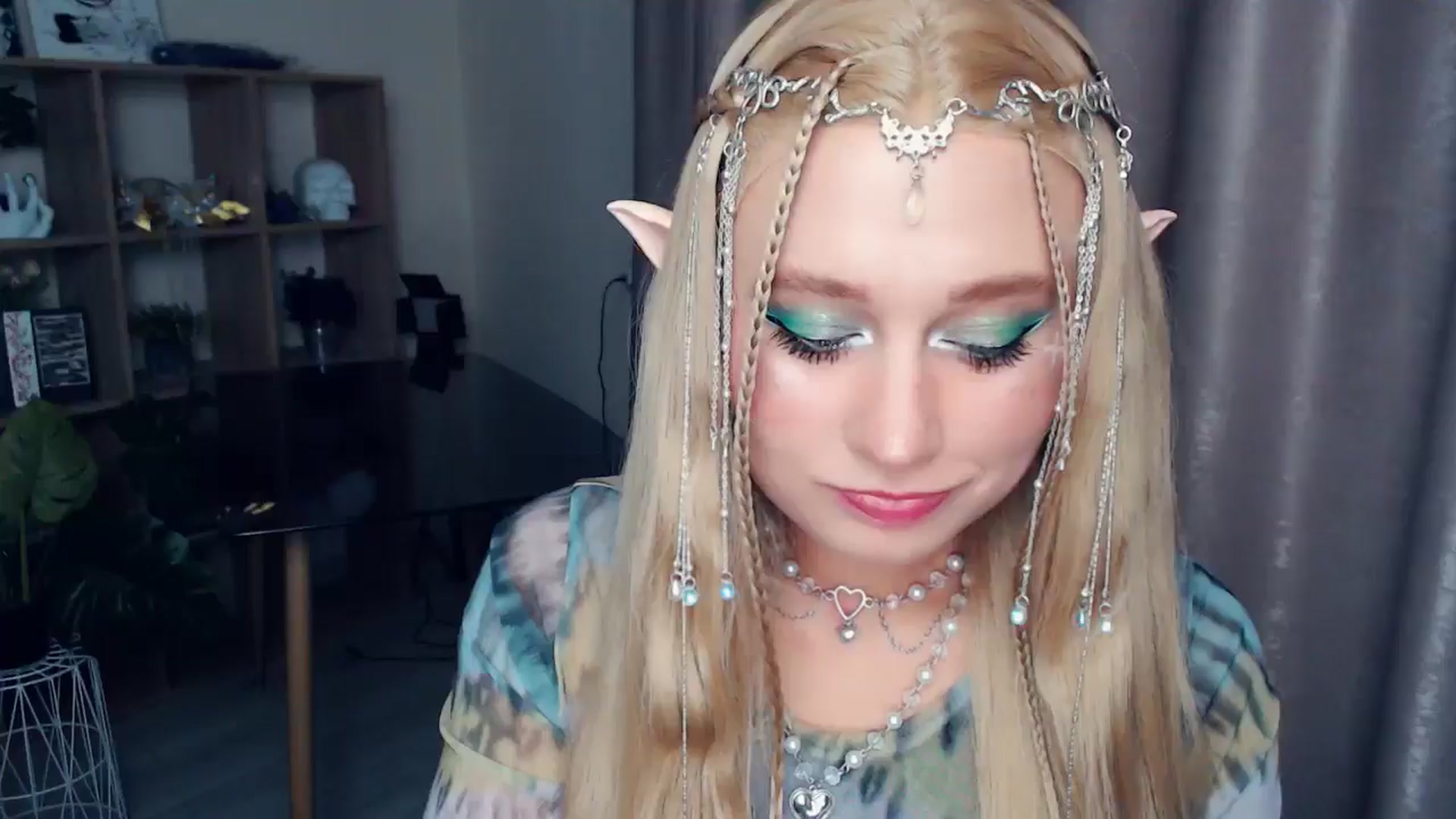 Gallery image thumbnail from Kukla_kolduna's myfreecams stream on, 10/31/2025, 18:15 image 2 of 20