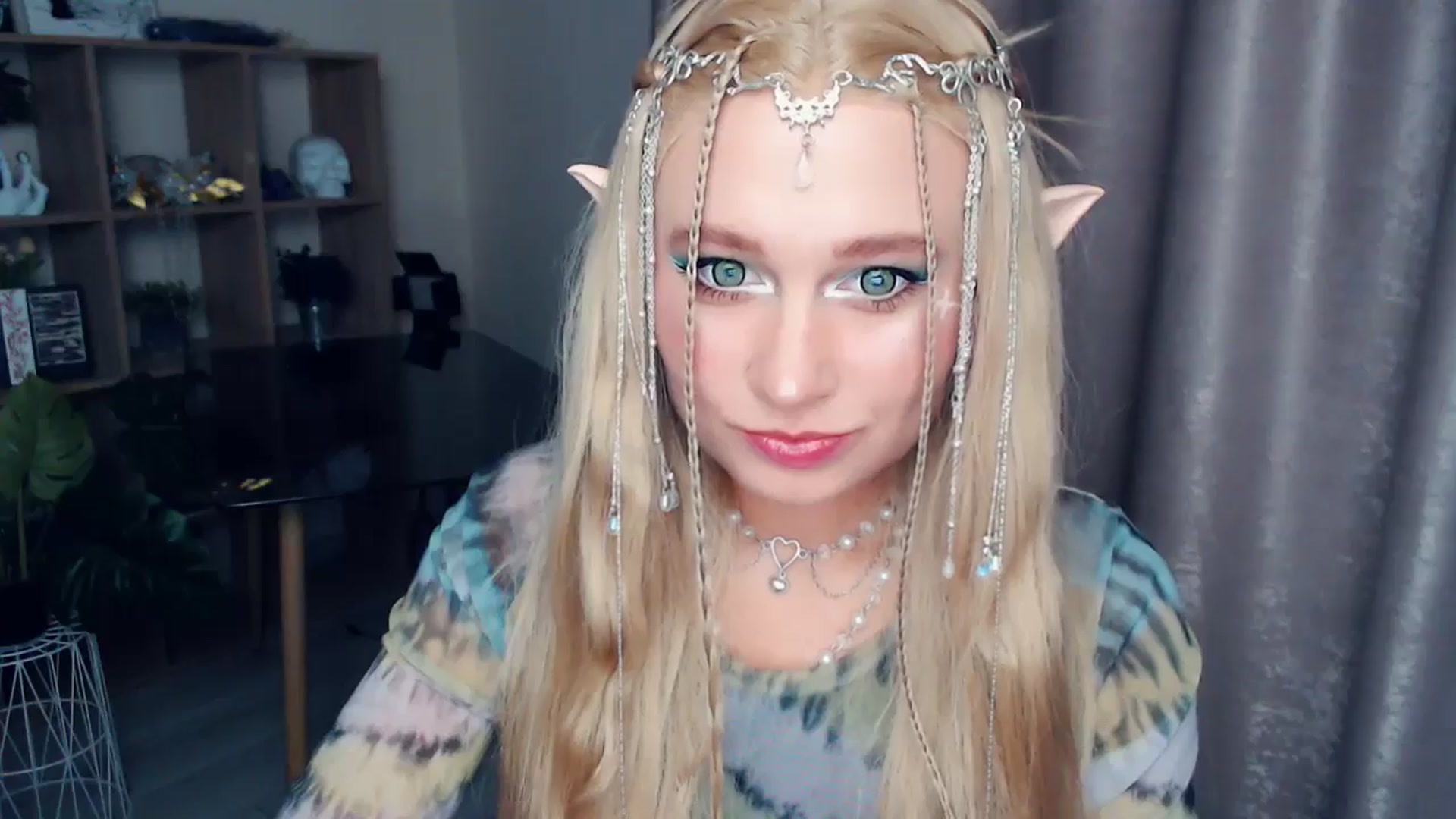 Gallery image thumbnail from Kukla_kolduna's myfreecams stream on, 10/31/2025, 19:40 image 9 of 20