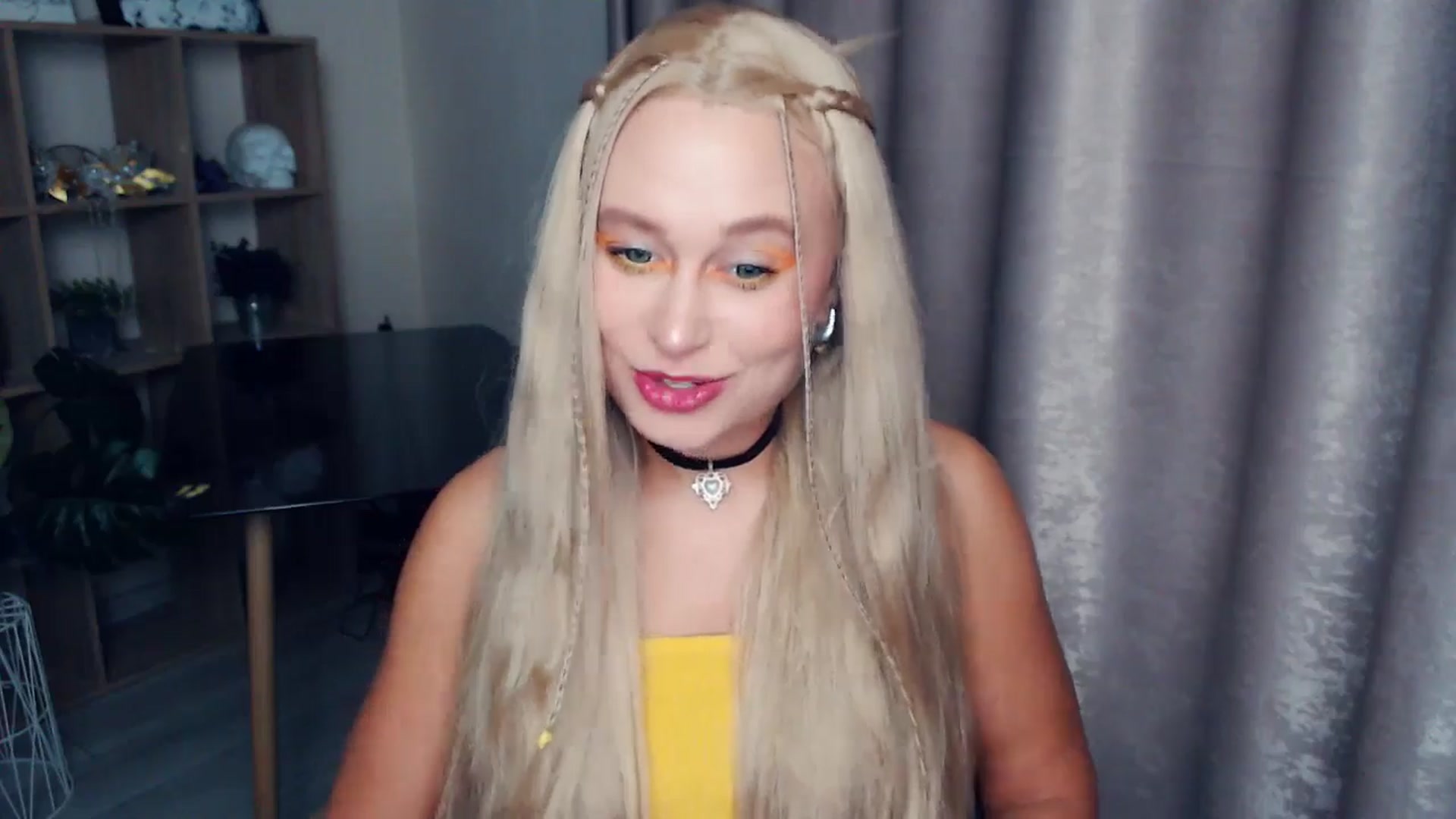 Gallery image thumbnail from Kukla_kolduna's myfreecams stream on, 11/01/2025, 18:58 image 2 of 20