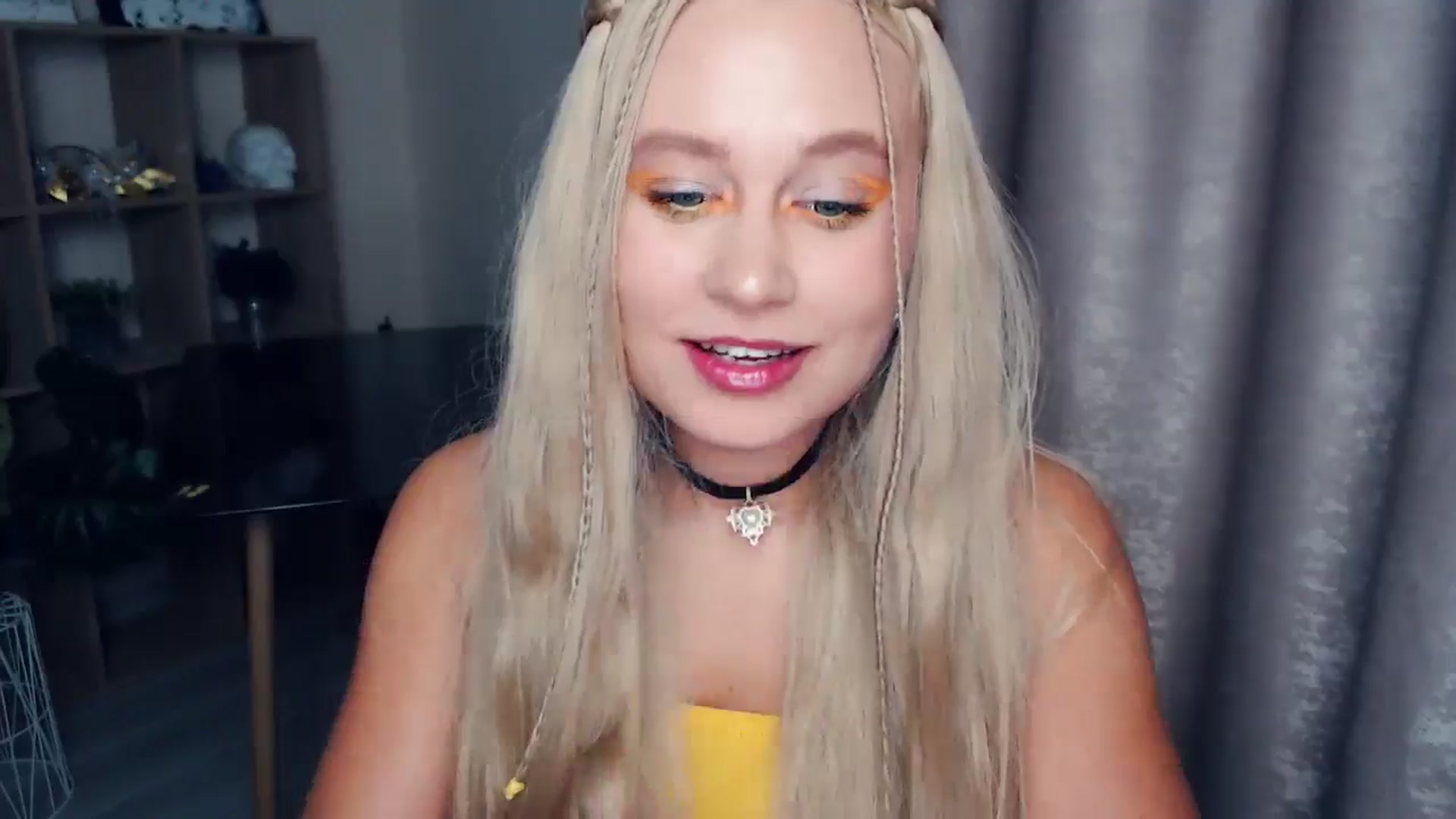 Gallery image thumbnail from Kukla_kolduna's myfreecams stream on, 11/01/2025, 18:58 image 10 of 20