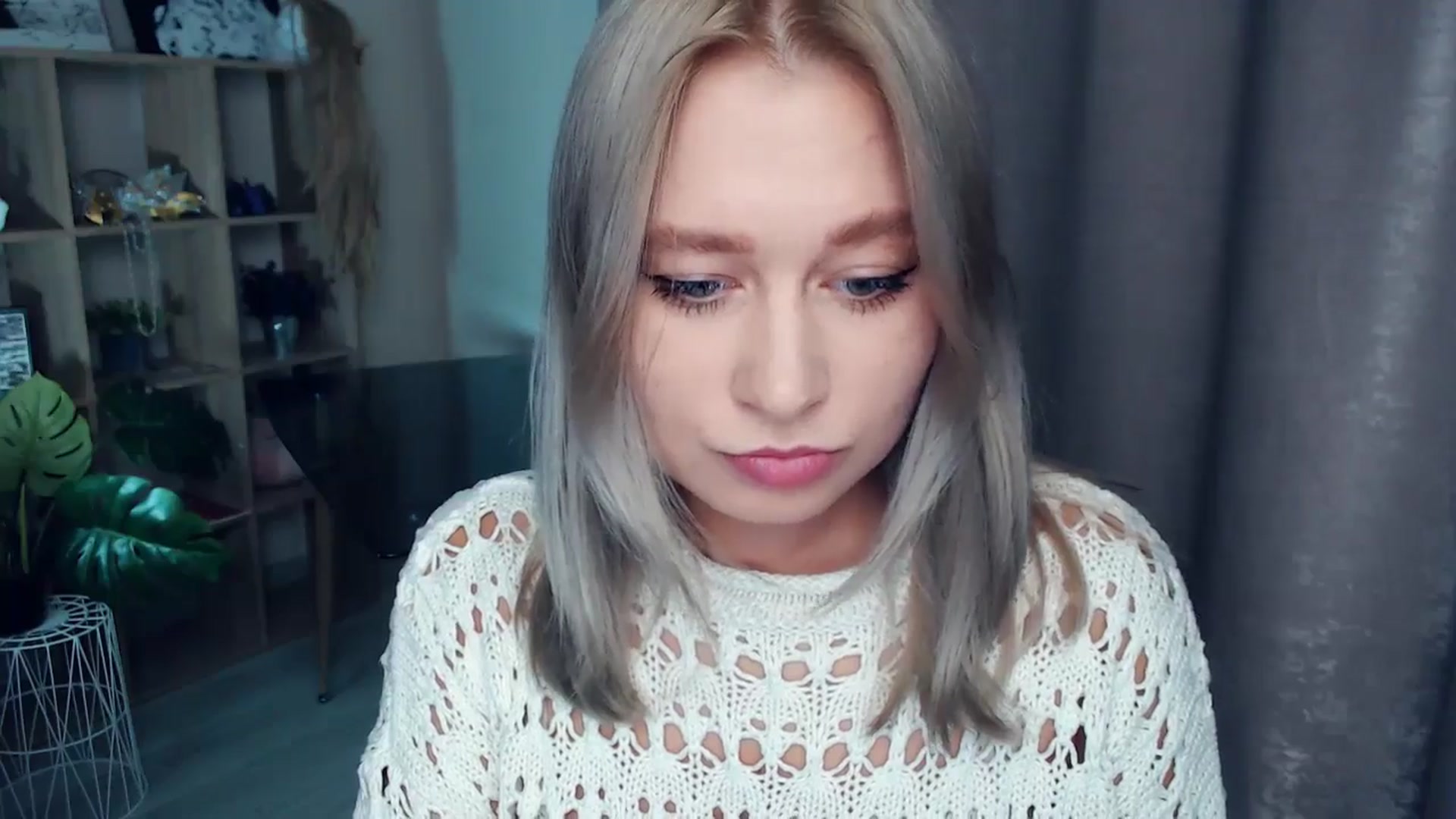 Gallery image thumbnail from Kukla_kolduna's myfreecams stream on, 11/05/2025, 16:49 image 13 of 20