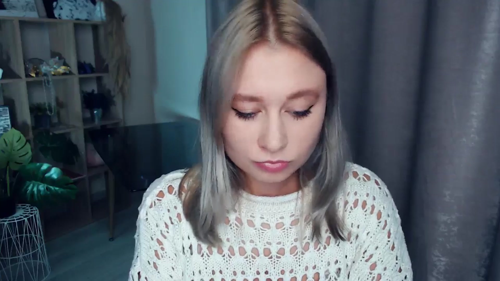 Gallery image thumbnail from Kukla_kolduna's myfreecams stream on, 11/05/2025, 16:49 image 18 of 20