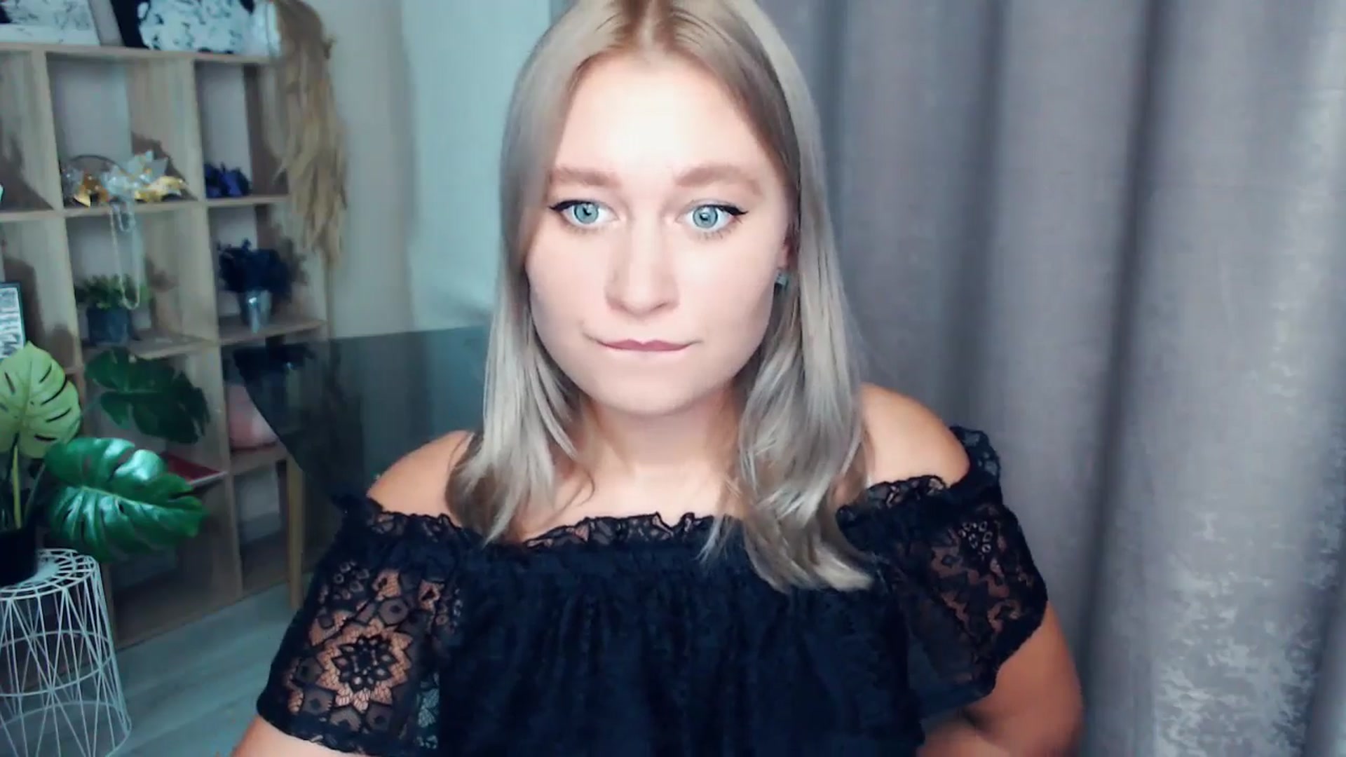 Gallery image thumbnail from Kukla_kolduna's myfreecams stream on, 11/05/2025, 18:52 image 8 of 20