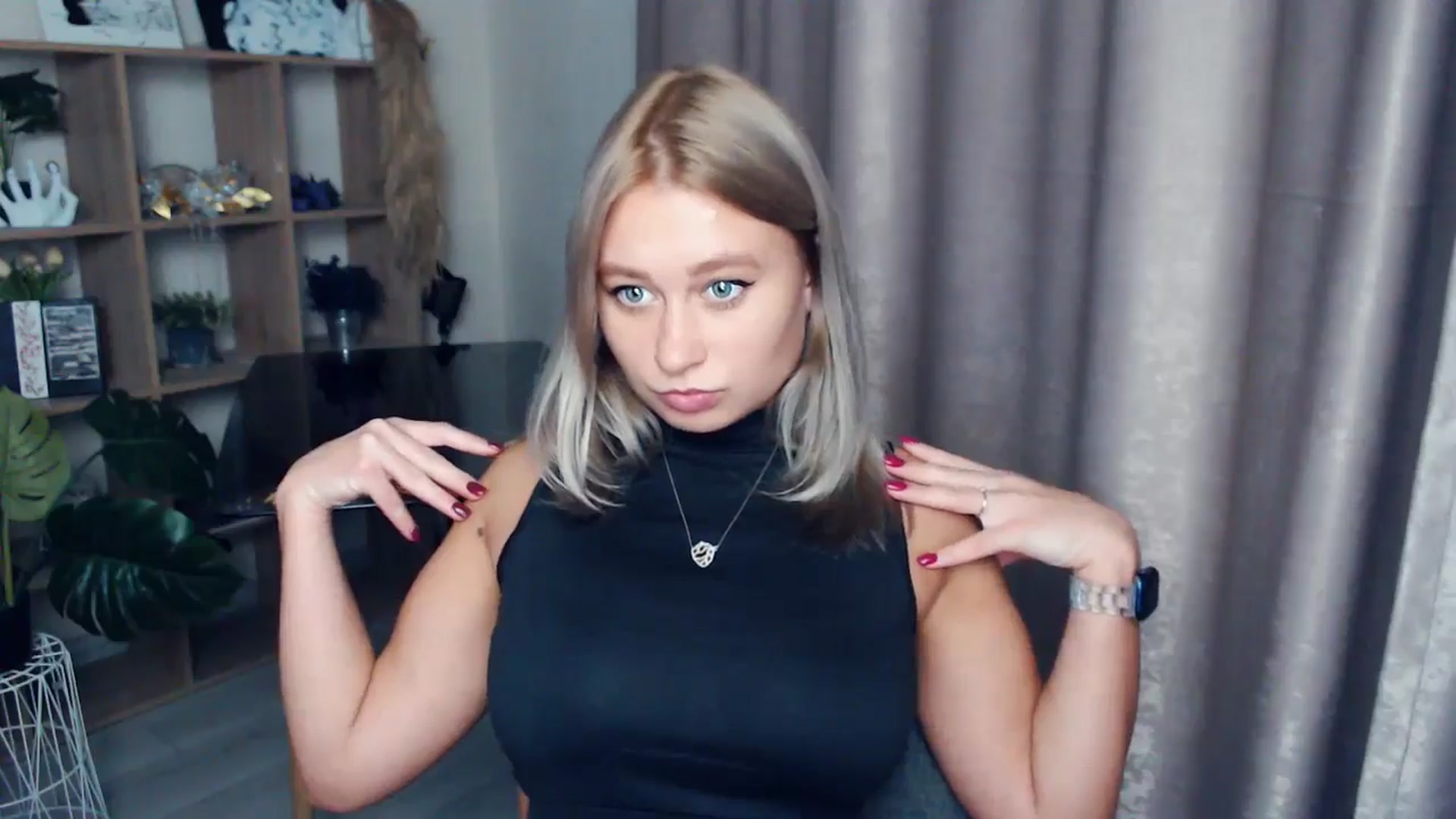 Gallery image thumbnail from Kukla_kolduna's myfreecams stream on, 11/06/2025, 16:21 image 12 of 20