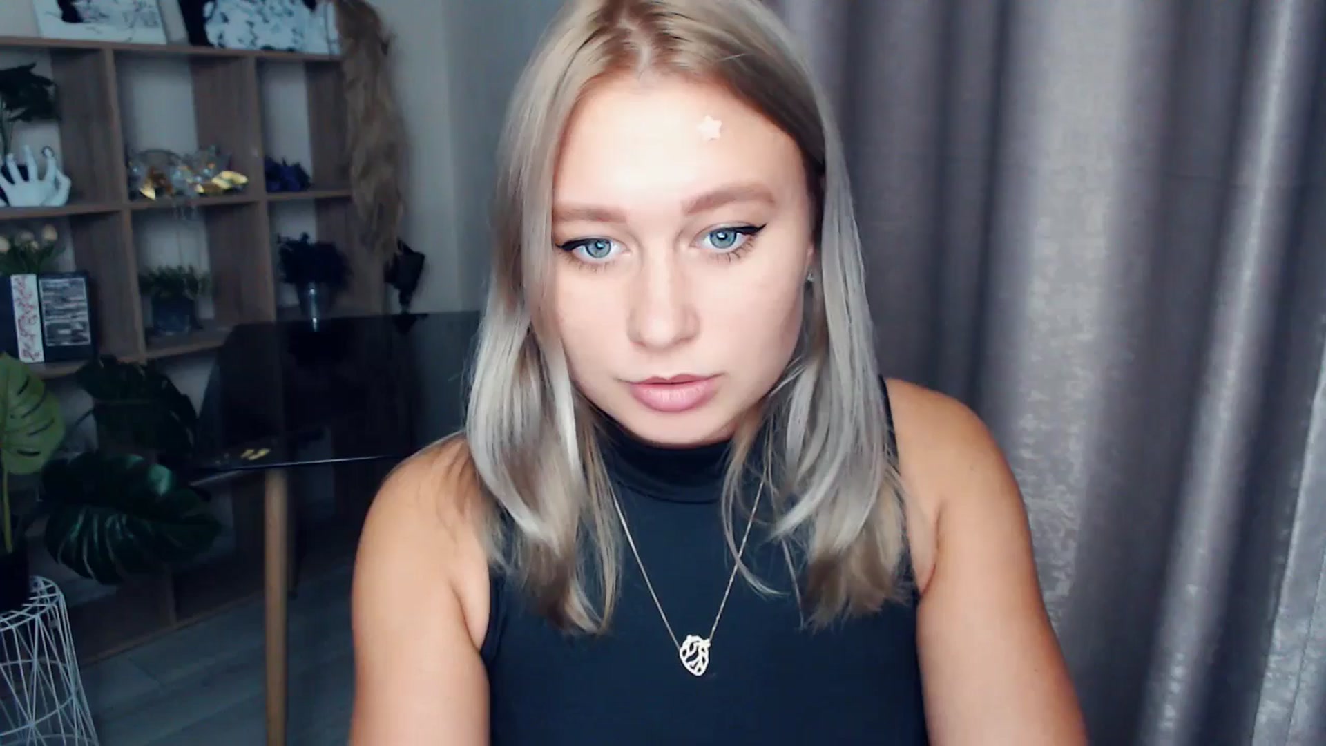 Gallery image thumbnail from Kukla_kolduna's myfreecams stream on, 11/06/2025, 16:21 image 4 of 20