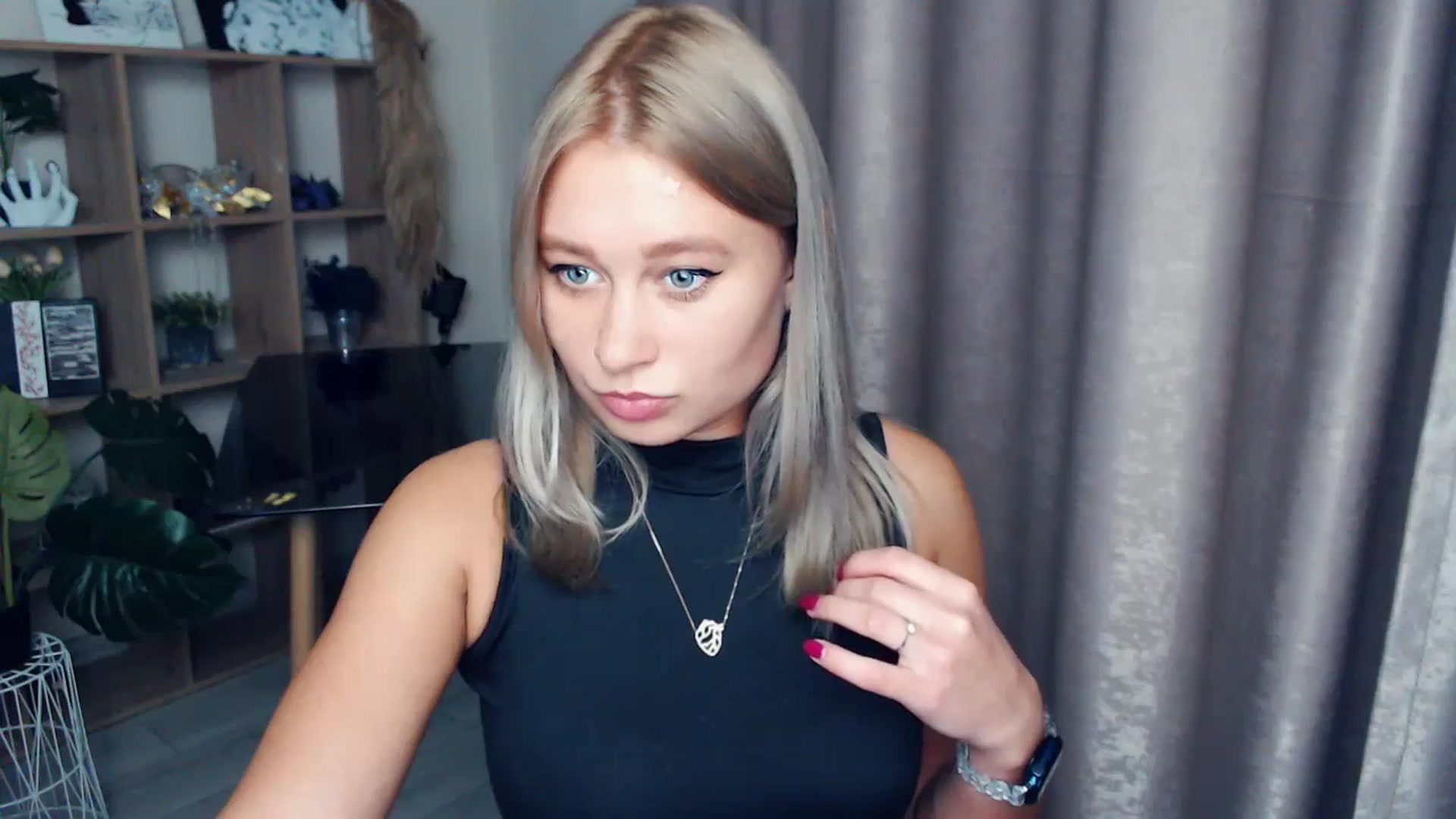 Gallery image thumbnail from Kukla_kolduna's myfreecams stream on, 11/06/2025, 16:21 image 15 of 20