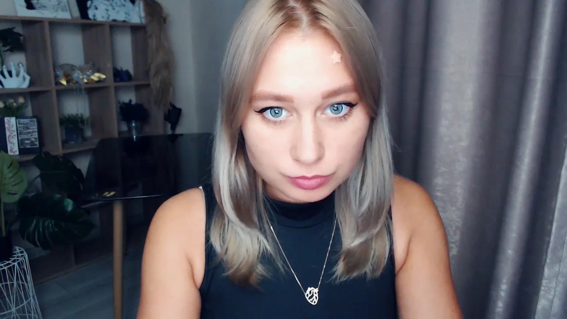 Gallery image thumbnail from Kukla_kolduna's myfreecams stream on, 11/06/2025, 16:21 image 9 of 20