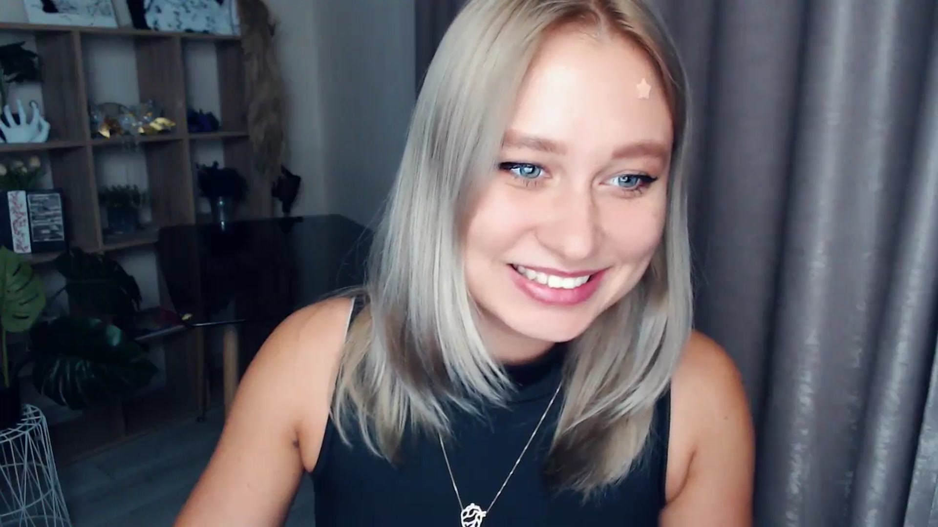 Gallery image thumbnail from Kukla_kolduna's myfreecams stream on, 11/06/2025, 19:22 image 4 of 20