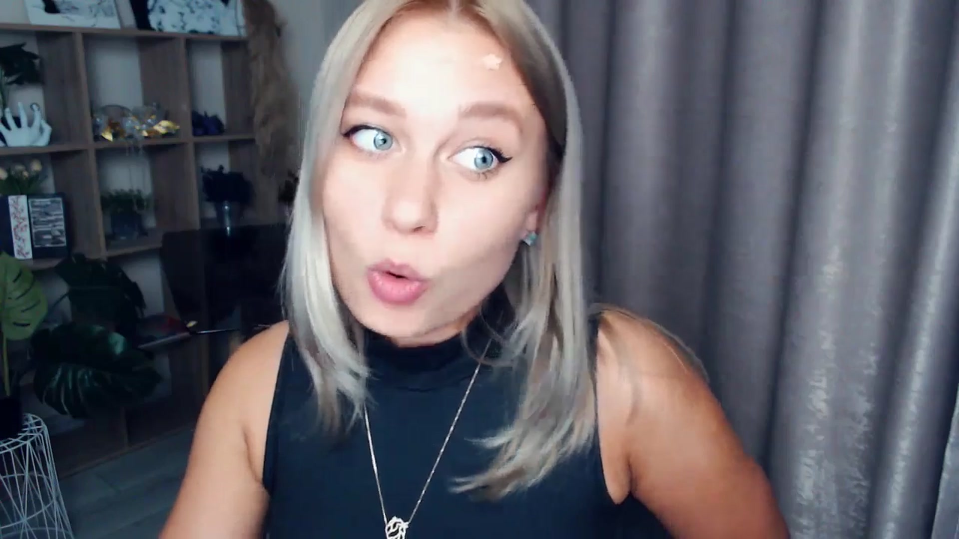 Gallery image thumbnail from Kukla_kolduna's myfreecams stream on, 11/06/2025, 19:22 image 10 of 20