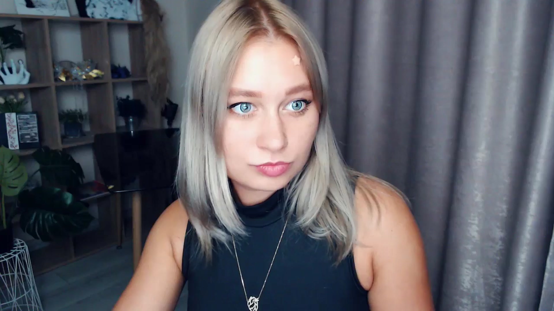 Gallery image thumbnail from Kukla_kolduna's myfreecams stream on, 11/06/2025, 19:22 image 9 of 20