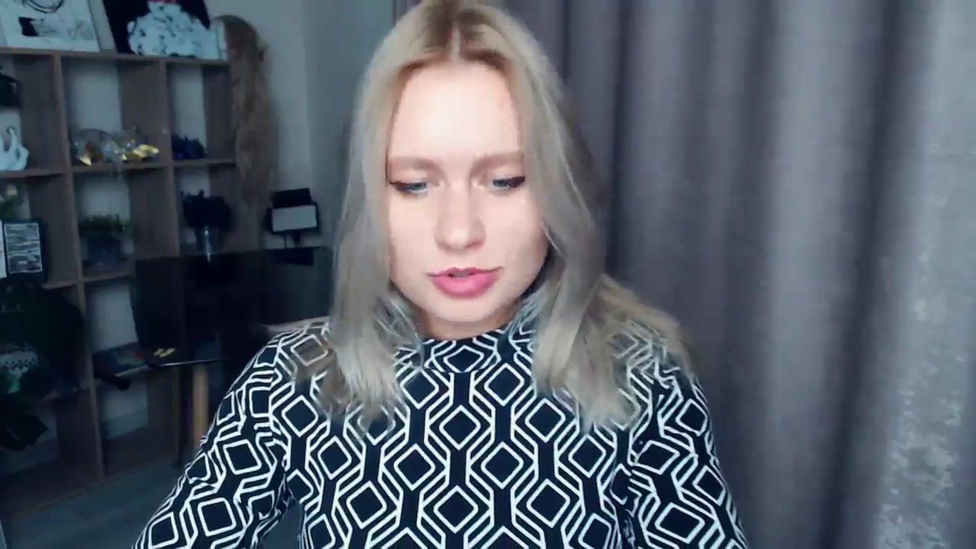 Gallery image thumbnail from Kukla_kolduna's myfreecams stream on, 11/08/2025, 17:24 image 14 of 20