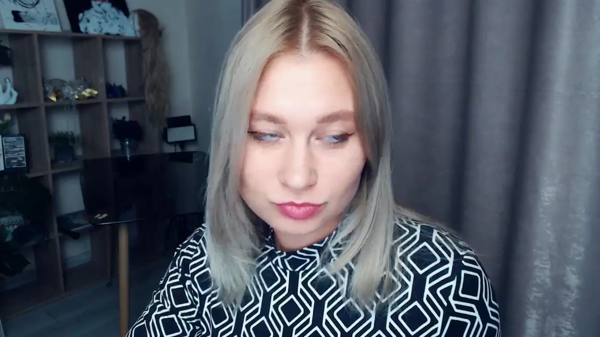 Gallery image thumbnail from Kukla_kolduna's myfreecams stream on, 11/08/2025, 17:24 image 9 of 20