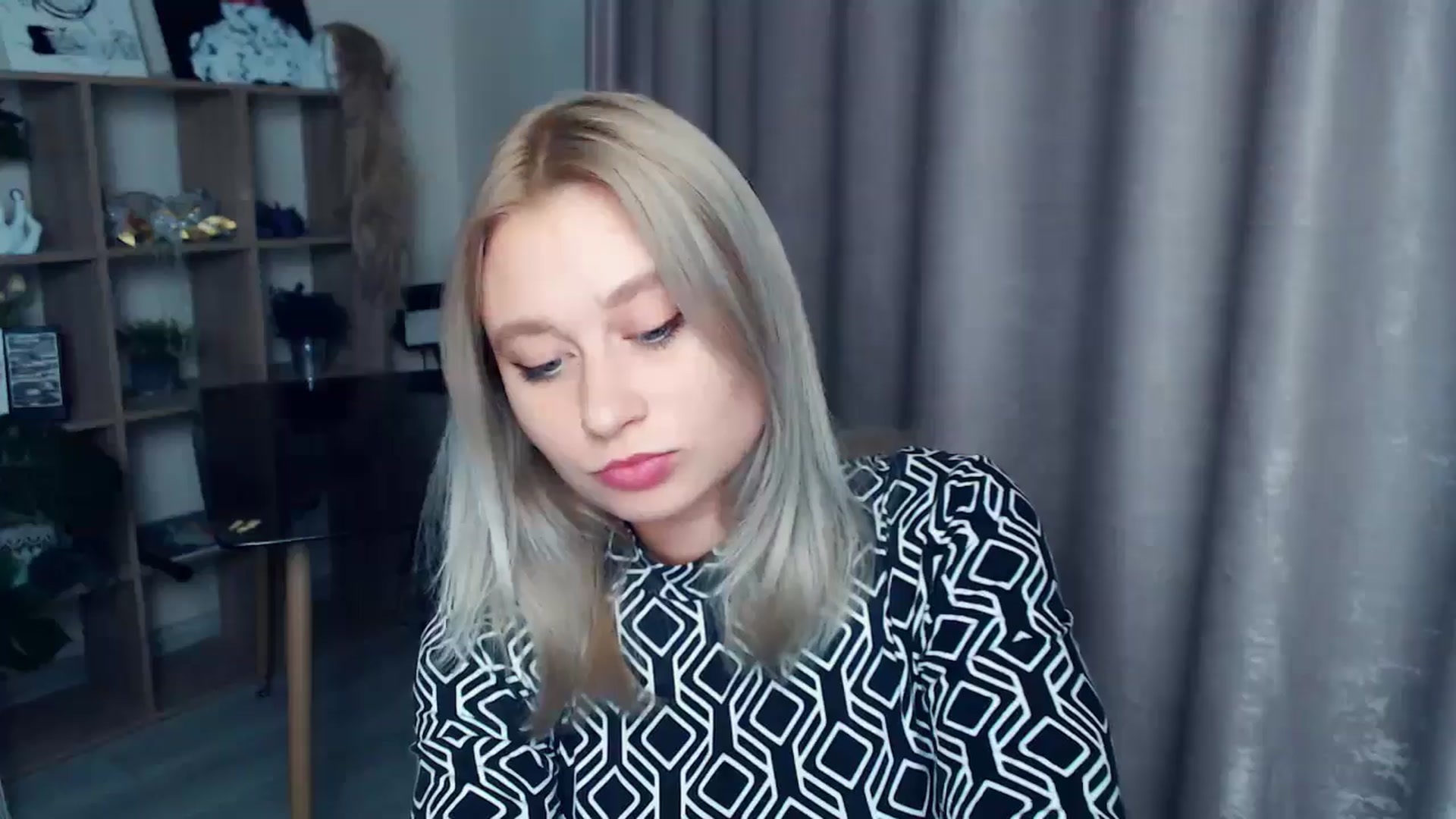 Gallery image thumbnail from Kukla_kolduna's myfreecams stream on, 11/08/2025, 17:24 image 5 of 20