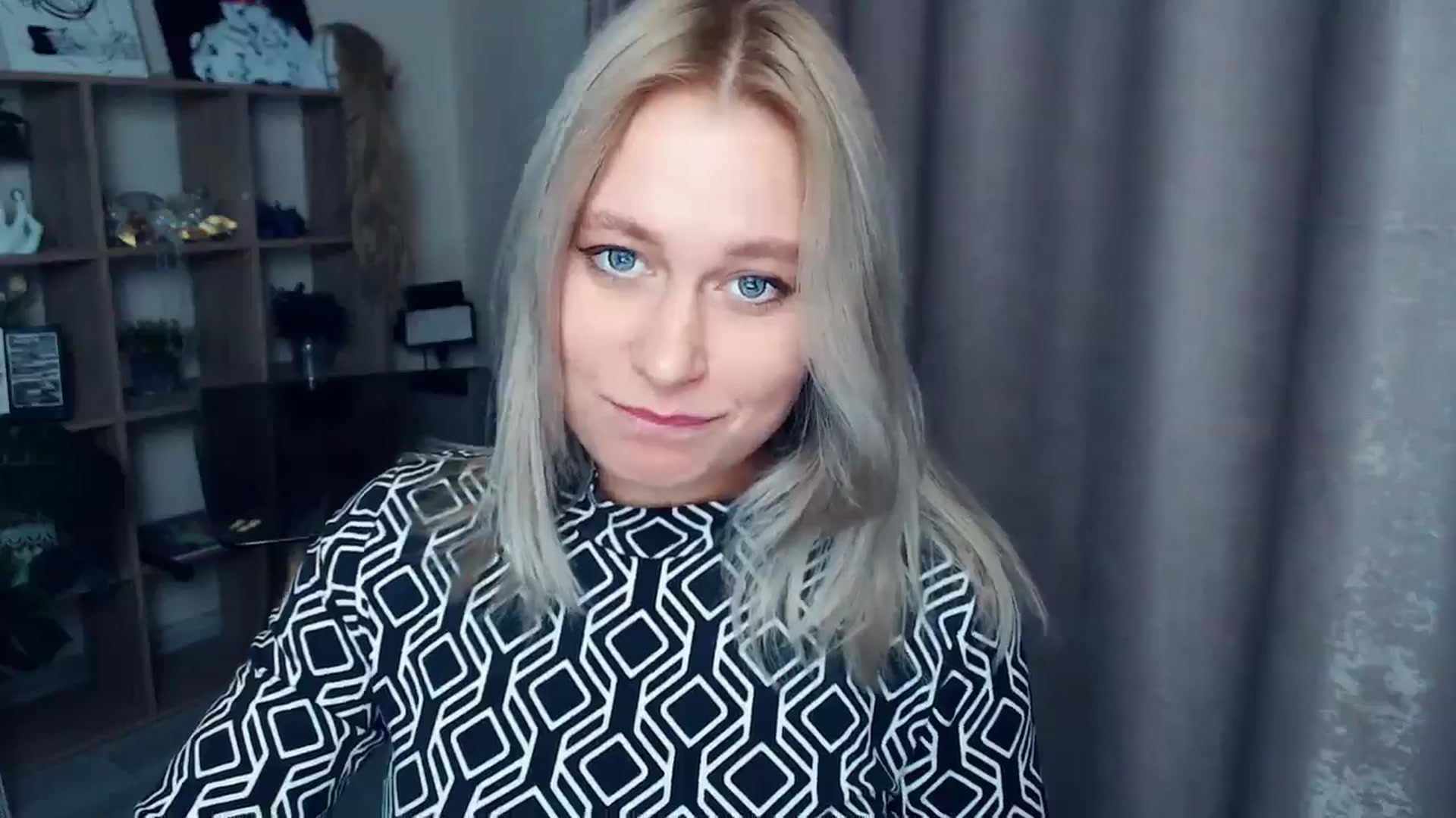 Gallery image thumbnail from Kukla_kolduna's myfreecams stream on, 11/08/2025, 17:24 image 15 of 20
