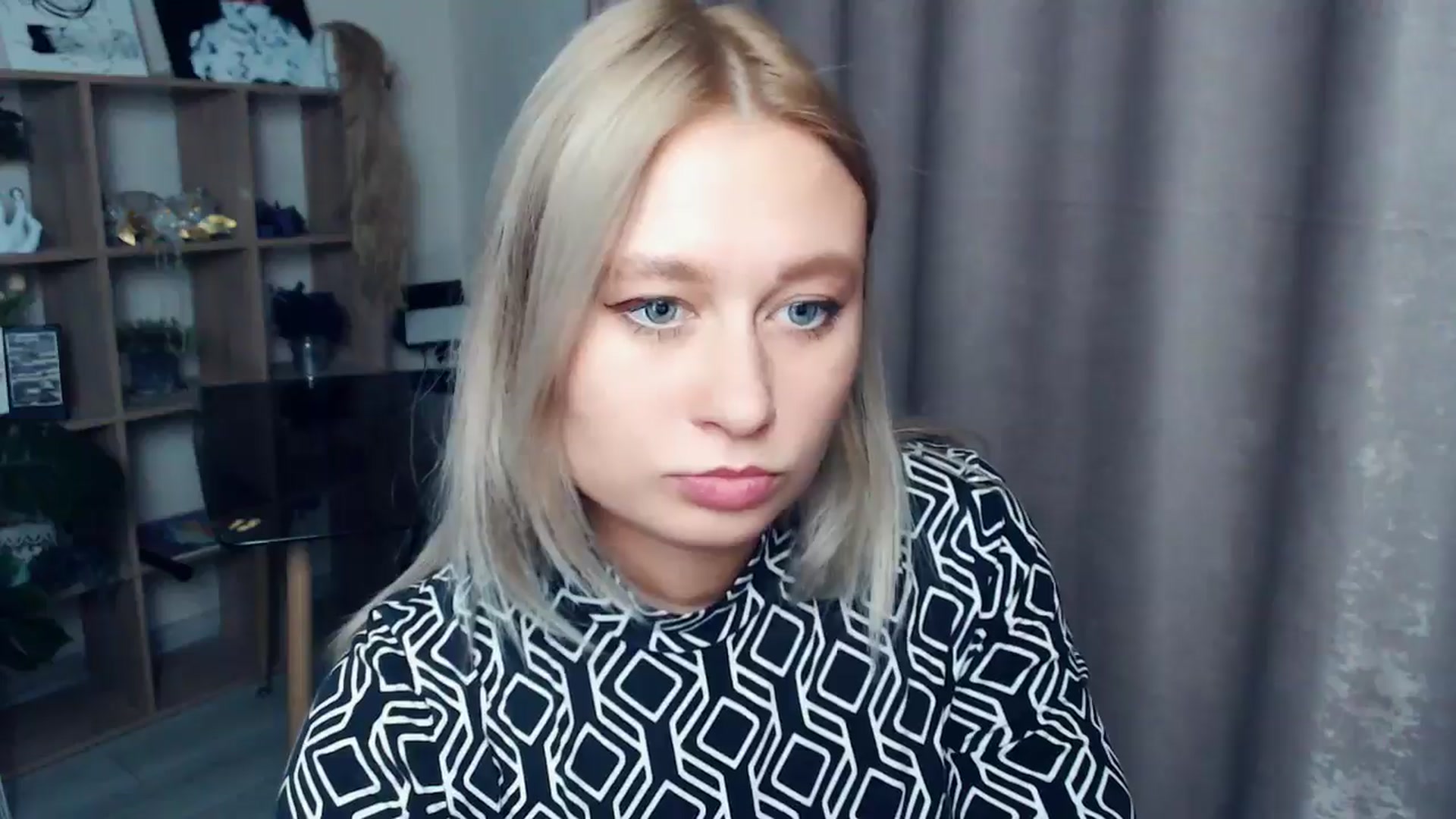 Gallery image thumbnail from Kukla_kolduna's myfreecams stream on, 11/08/2025, 18:51 image 6 of 20