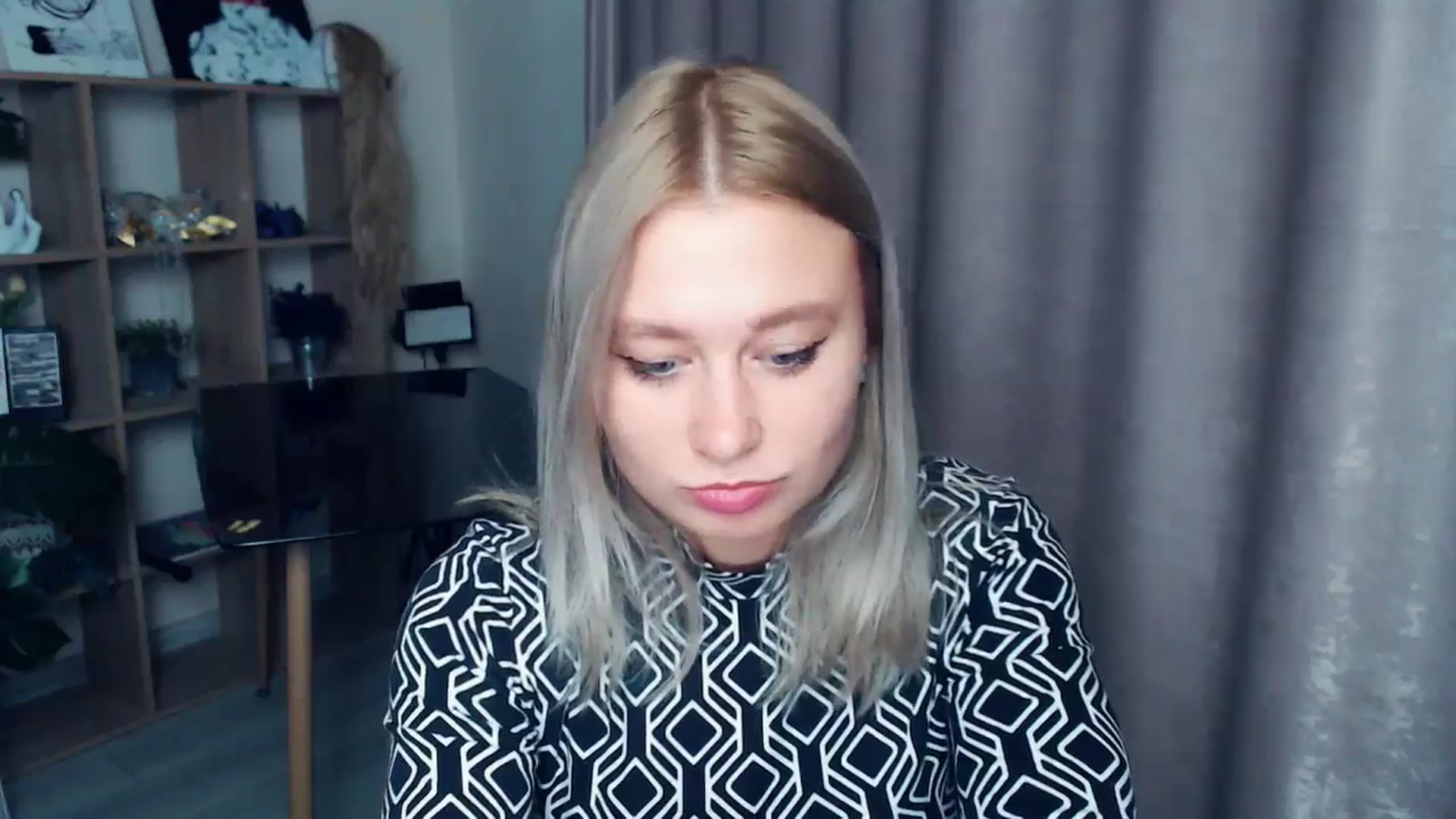 Gallery image thumbnail from Kukla_kolduna's myfreecams stream on, 11/08/2025, 18:51 image 2 of 20