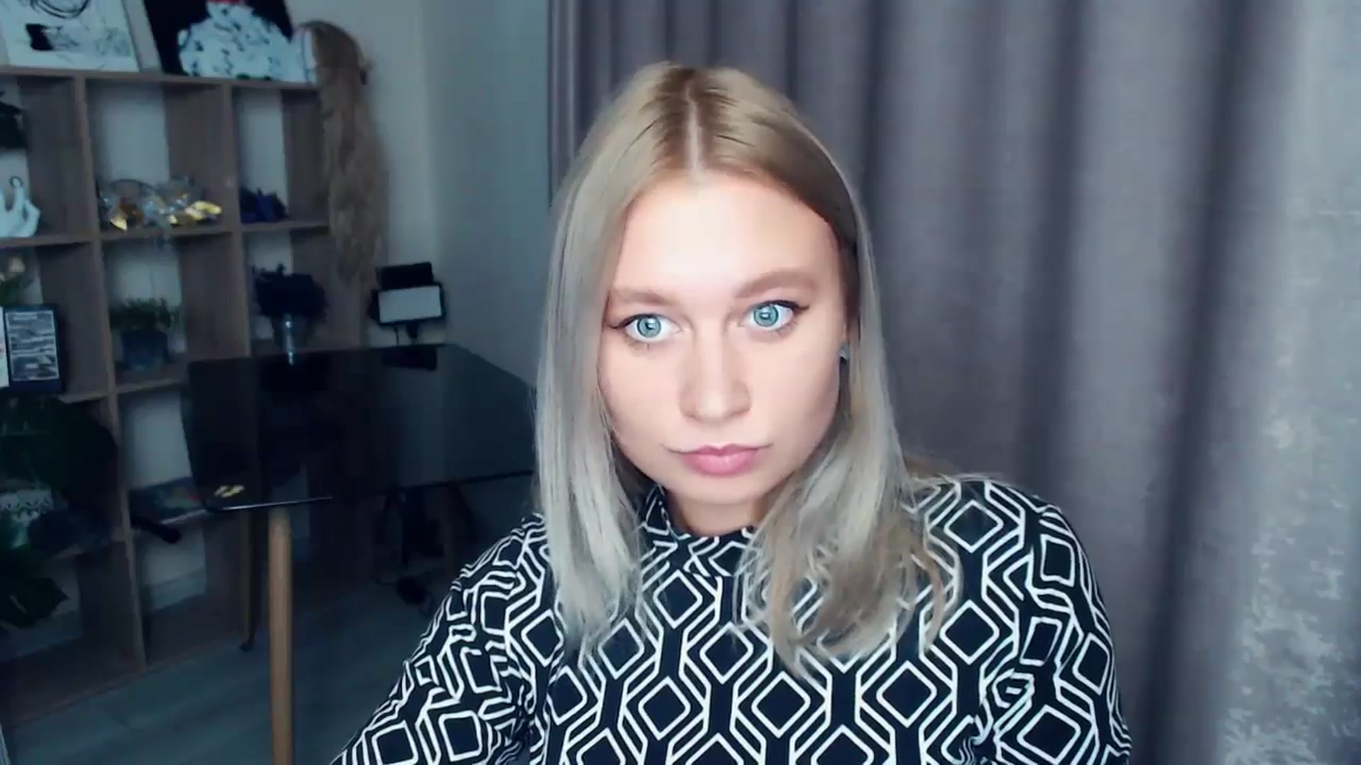 Gallery image thumbnail from Kukla_kolduna's myfreecams stream on, 11/08/2025, 18:51 image 16 of 20
