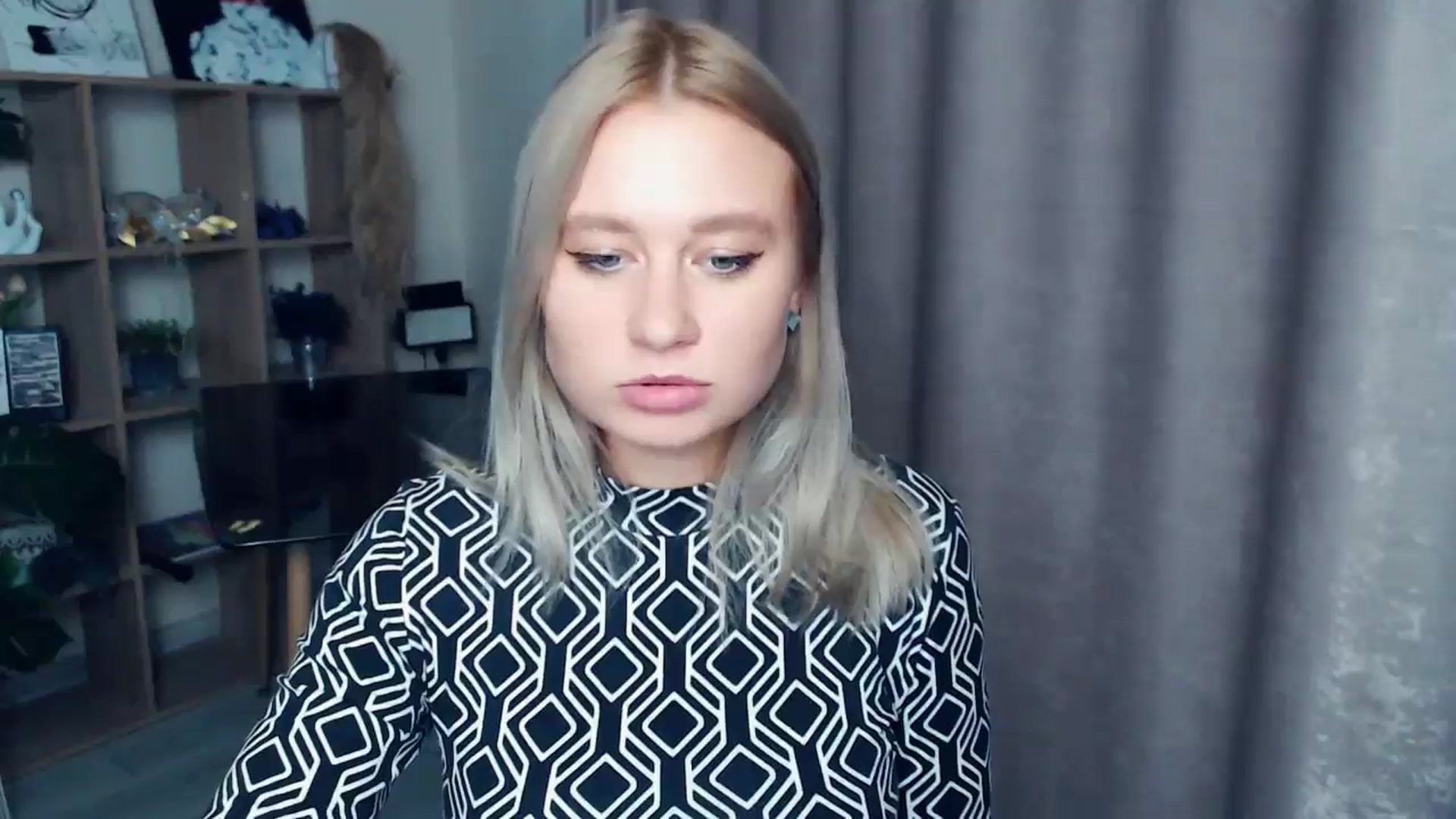 Gallery image thumbnail from Kukla_kolduna's myfreecams stream on, 11/08/2025, 18:51 image 19 of 20
