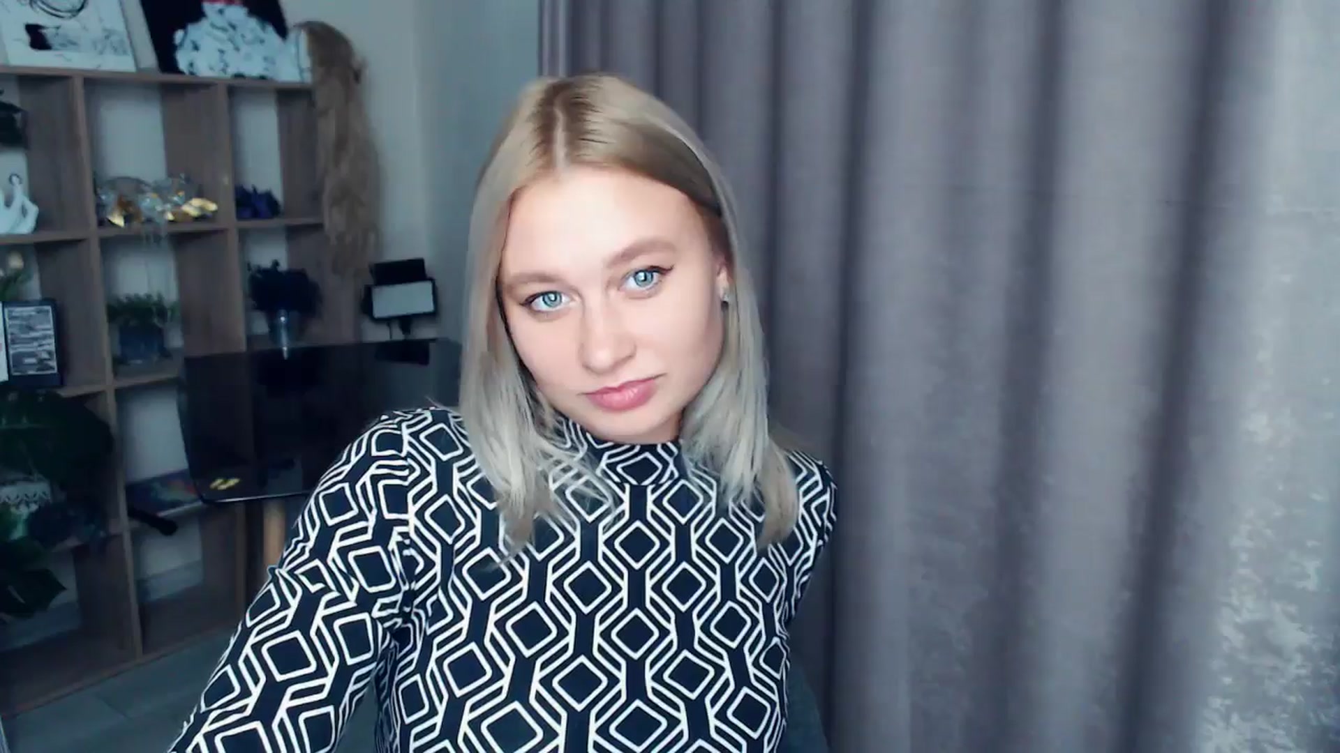 Gallery image thumbnail from Kukla_kolduna's myfreecams stream on, 11/08/2025, 18:51 image 9 of 20