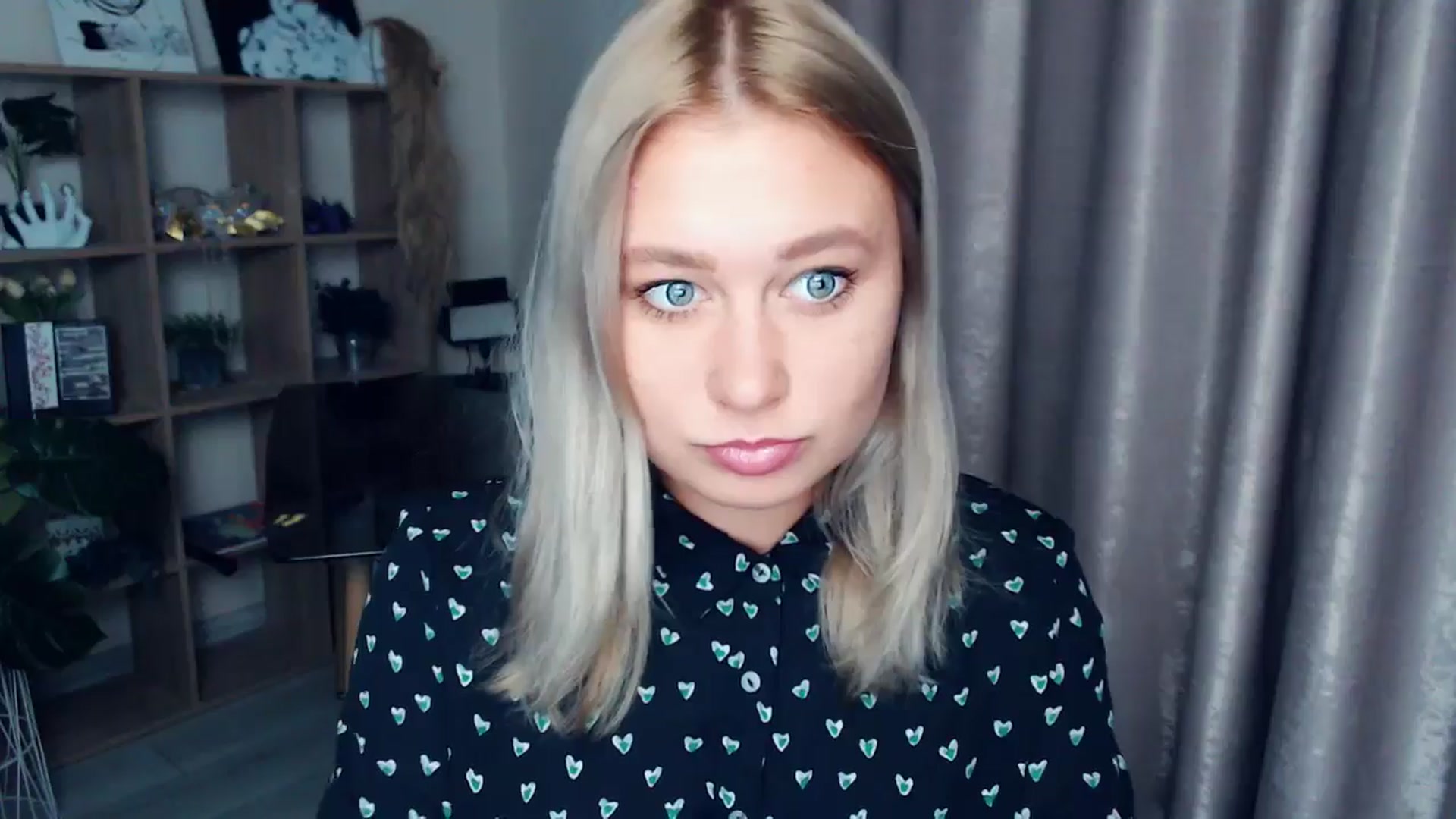 Gallery image thumbnail from Kukla_kolduna's myfreecams stream on, 11/09/2025, 15:07 image 8 of 20