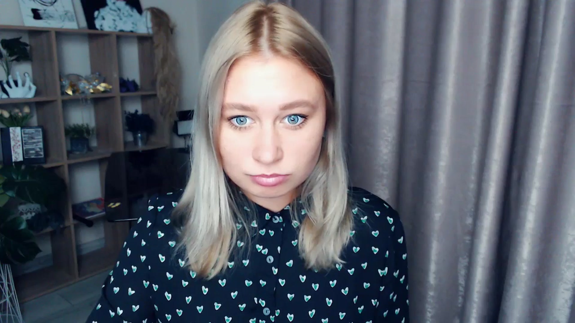 Gallery image thumbnail from Kukla_kolduna's myfreecams stream on, 11/09/2025, 15:07 image 15 of 20