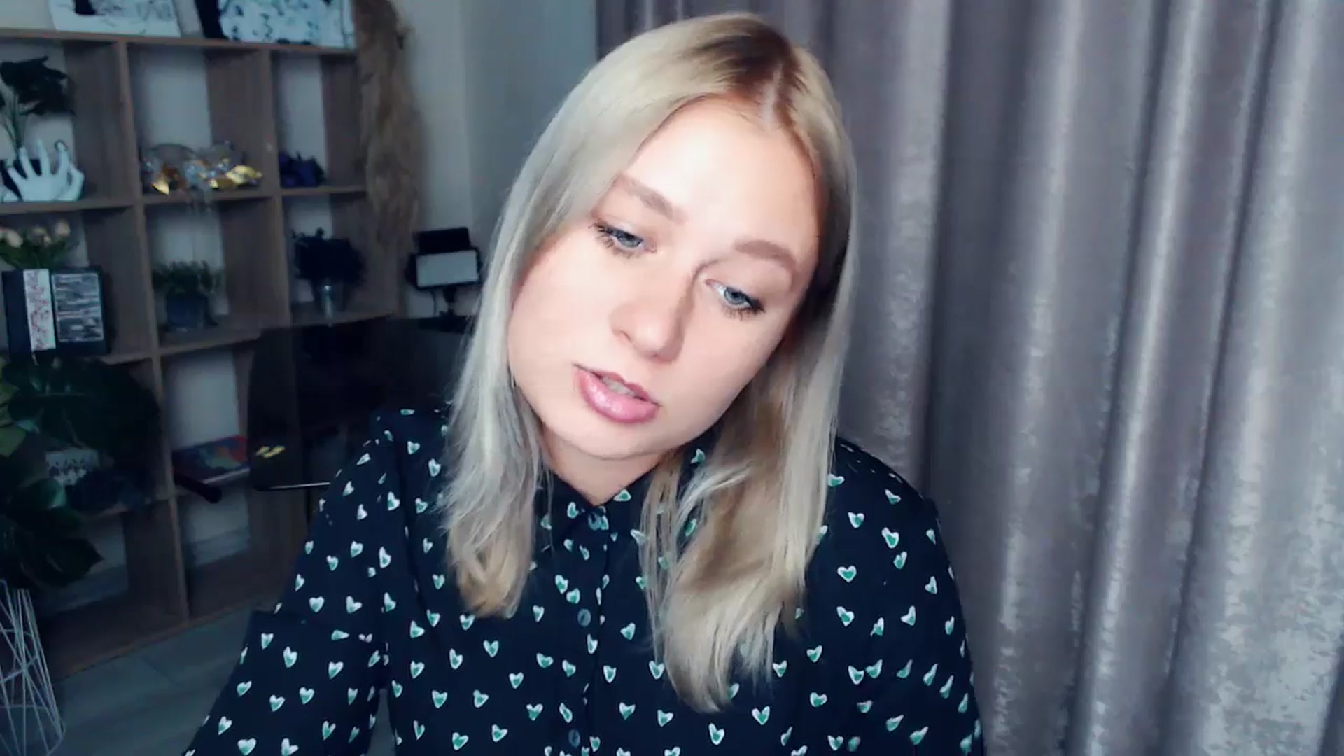 Gallery image thumbnail from Kukla_kolduna's myfreecams stream on, 11/09/2025, 15:49 image 15 of 20