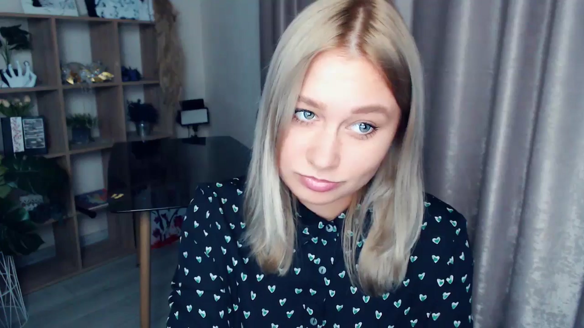 Gallery image thumbnail from Kukla_kolduna's myfreecams stream on, 11/09/2025, 15:49 image 19 of 20