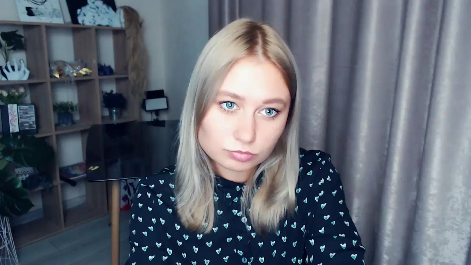 Gallery image thumbnail from Kukla_kolduna's myfreecams stream on, 11/09/2025, 15:49 image 10 of 20
