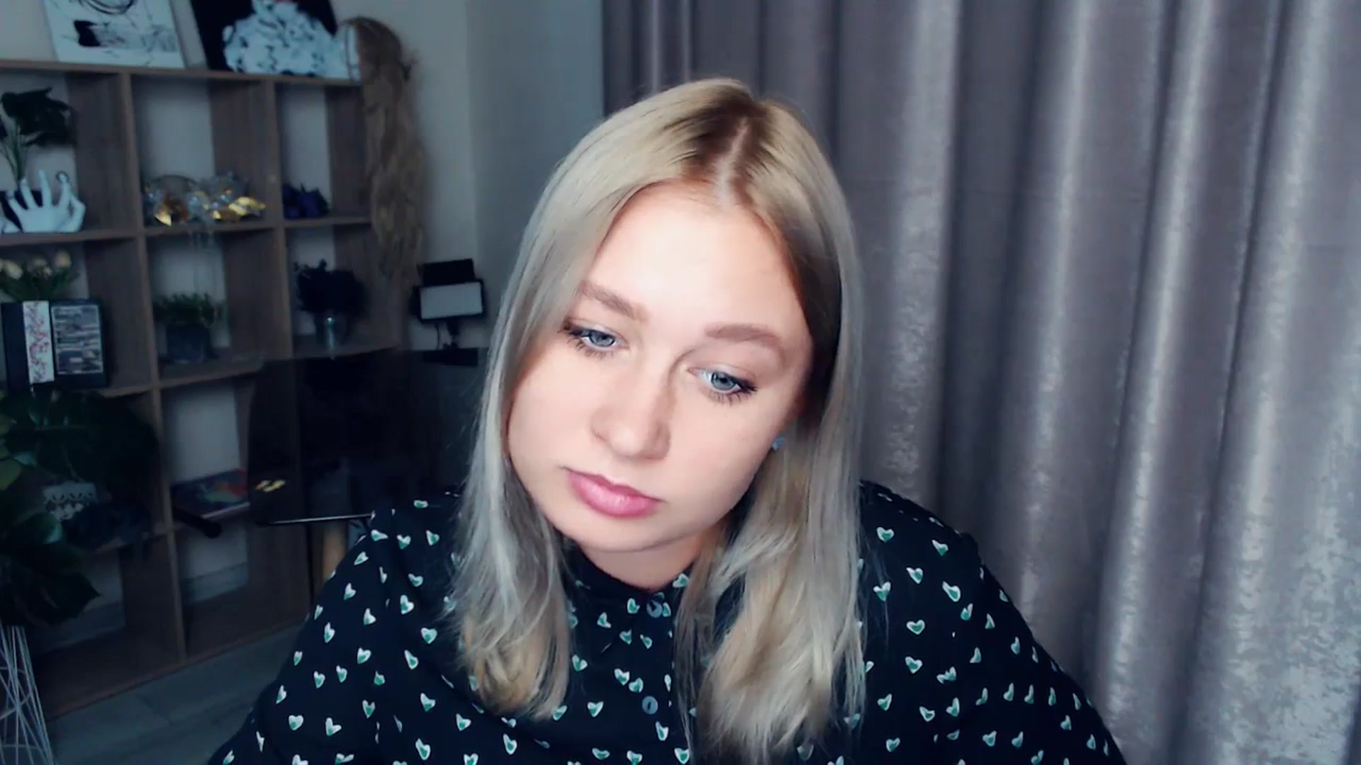 Gallery image thumbnail from Kukla_kolduna's myfreecams stream on, 11/09/2025, 15:49 image 11 of 20